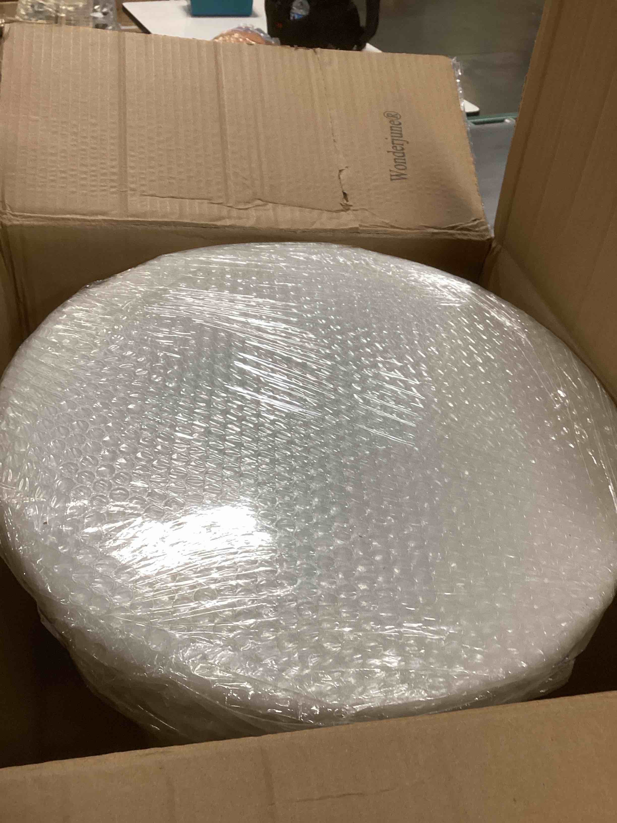 https://s3.amazonaws.com/lotting-images-prod/bidfta/PNK2517838_1757684293985.jpeg