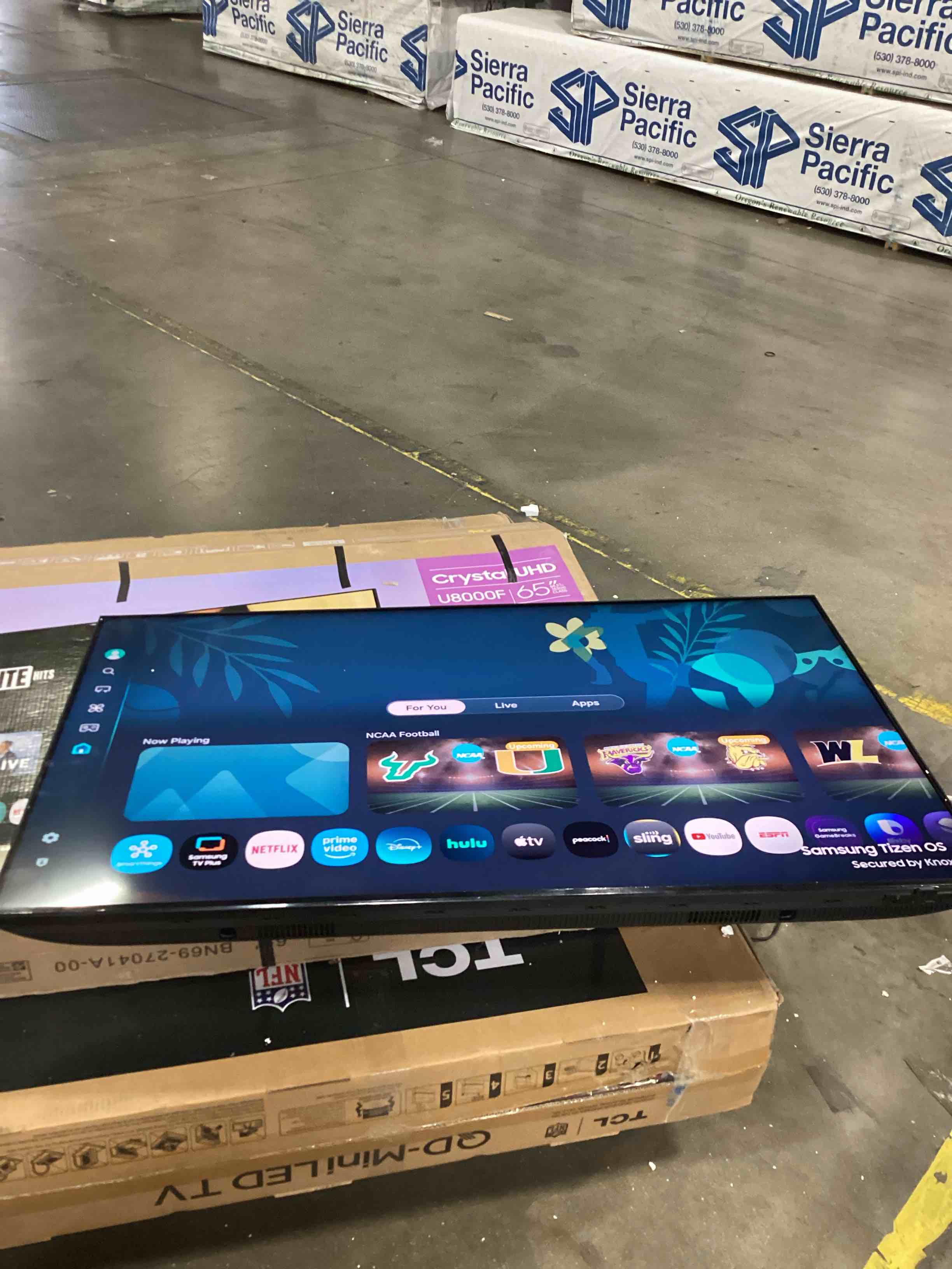 https://s3.amazonaws.com/lotting-images-prod/bidfta/PNK2527980_1759765868400.jpeg