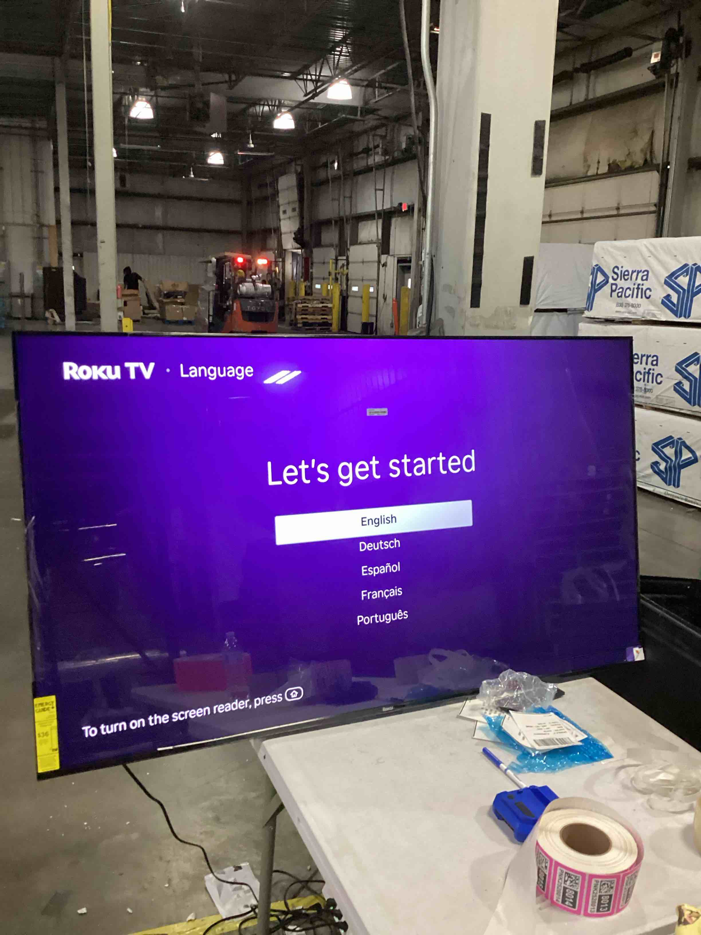 https://s3.amazonaws.com/lotting-images-prod/bidfta/PNK2528006_1759847641630.jpeg