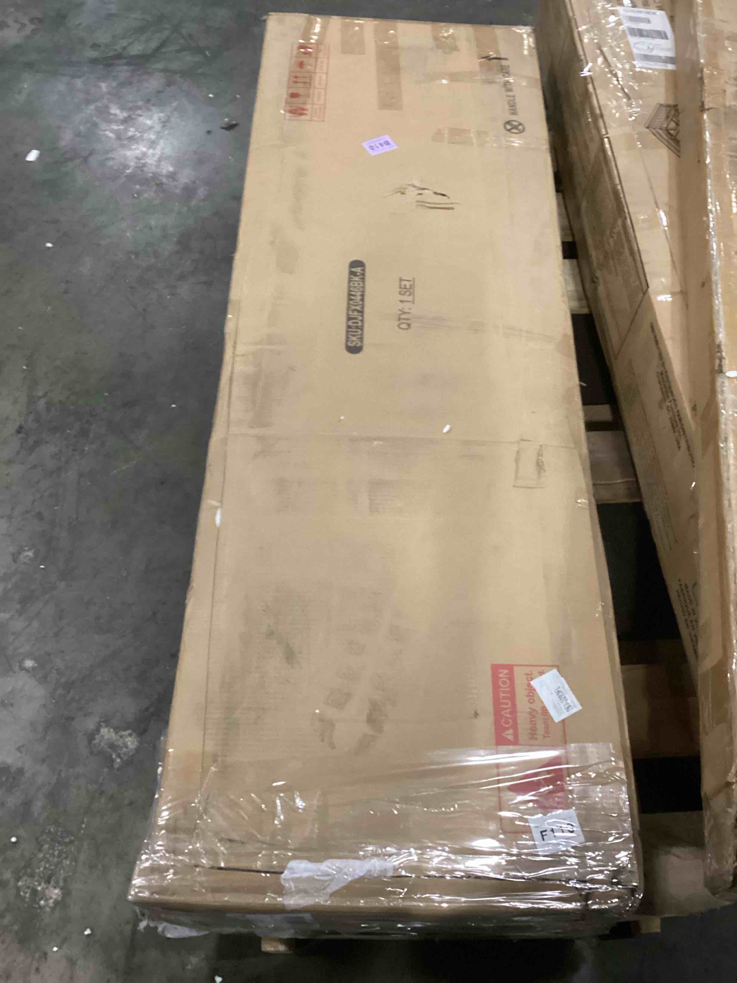 https://s3.amazonaws.com/lotting-images-prod/bidfta/PNK2536083_1750434090338.jpeg