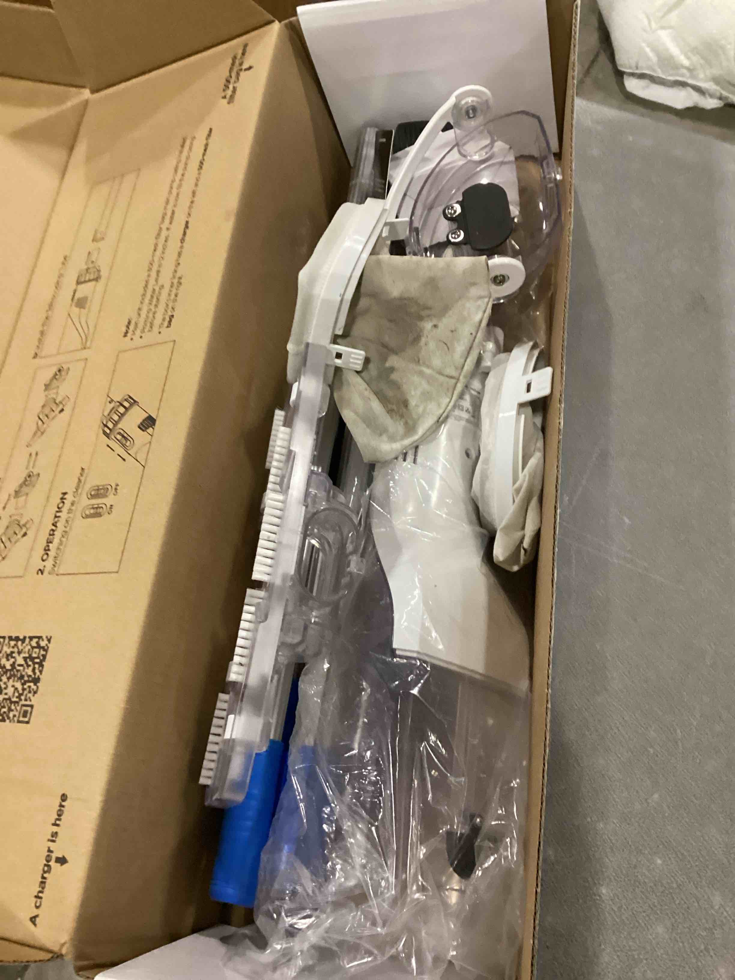 https://s3.amazonaws.com/lotting-images-prod/bidfta/PNK2536154_1750681408091.jpeg
