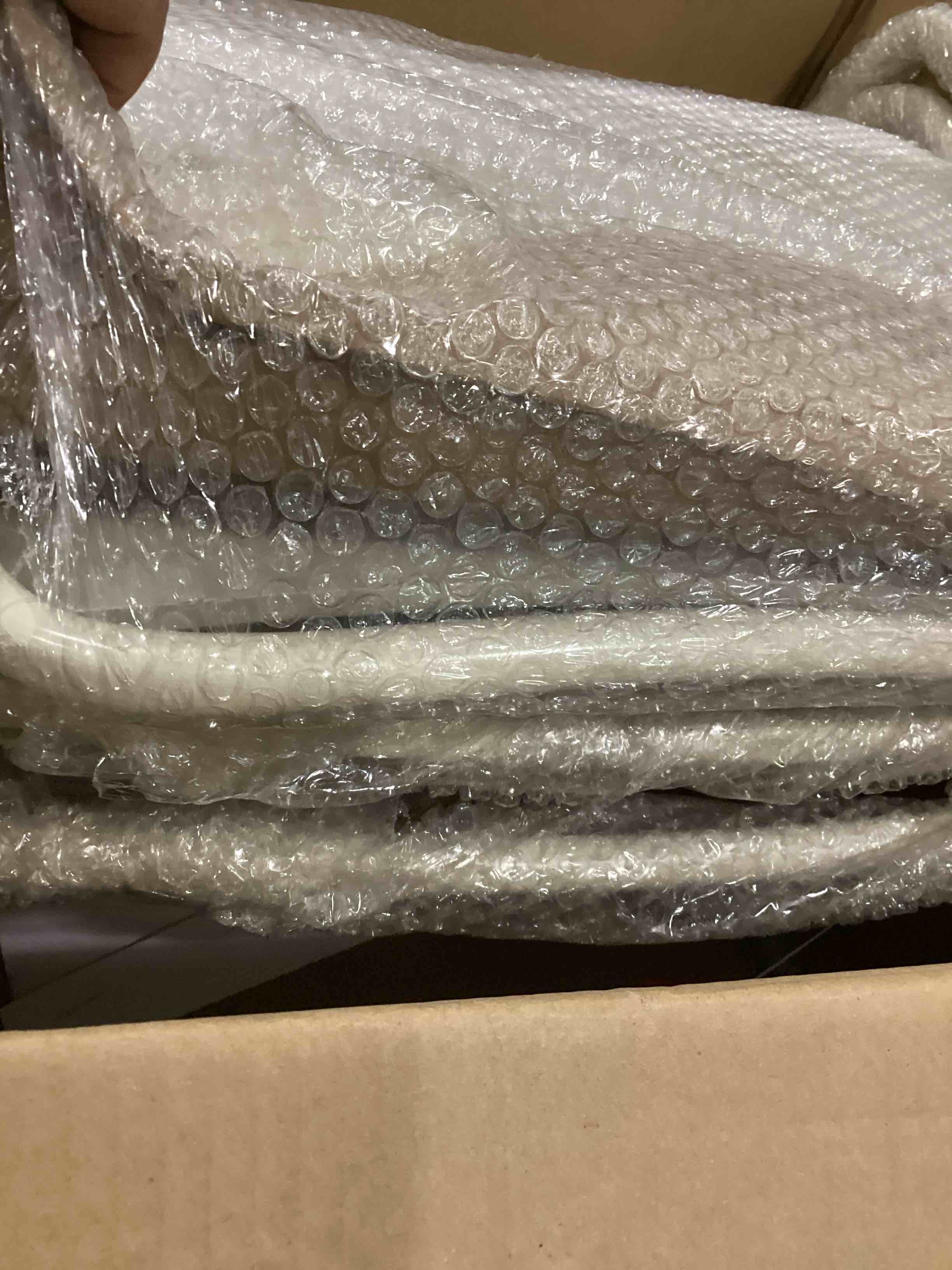 https://s3.amazonaws.com/lotting-images-prod/bidfta/PNK2540455_1750439440077.jpeg