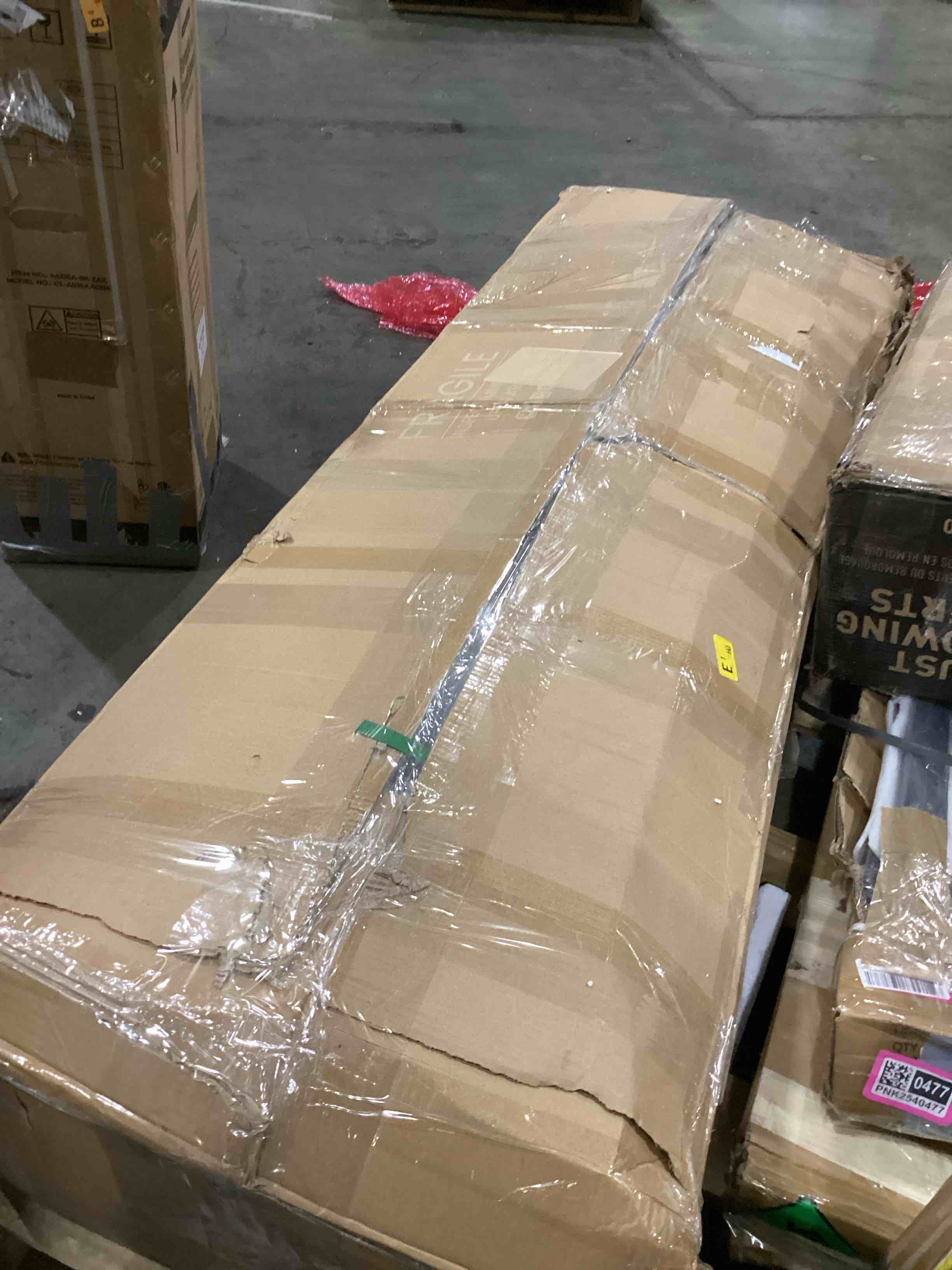 https://s3.amazonaws.com/lotting-images-prod/bidfta/PNK2540481_1750447047838.jpeg