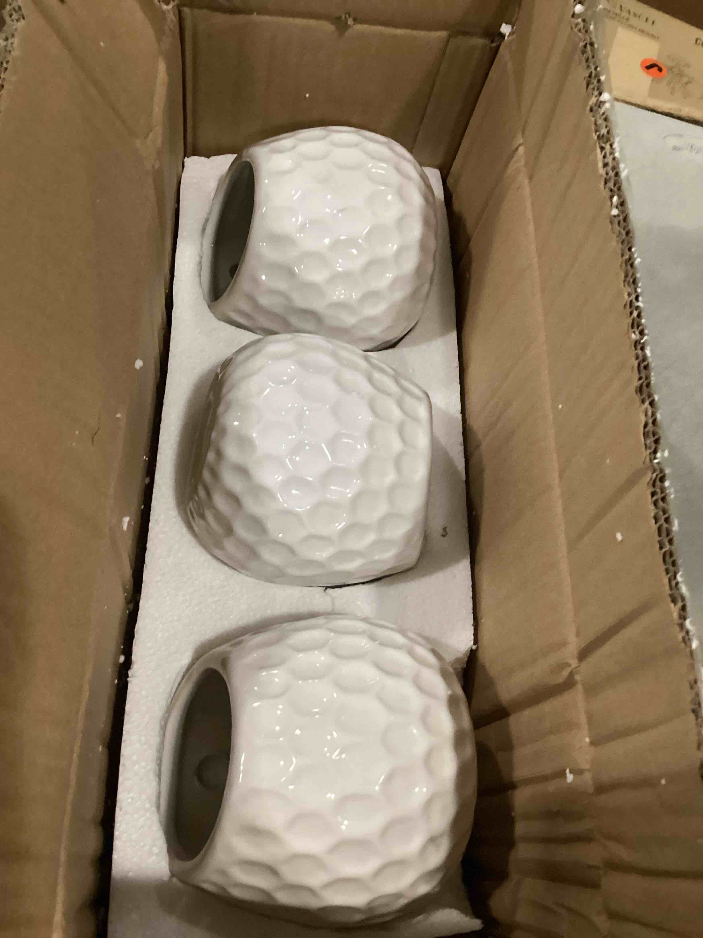 https://s3.amazonaws.com/lotting-images-prod/bidfta/PNK2540692_1750699700029.jpeg