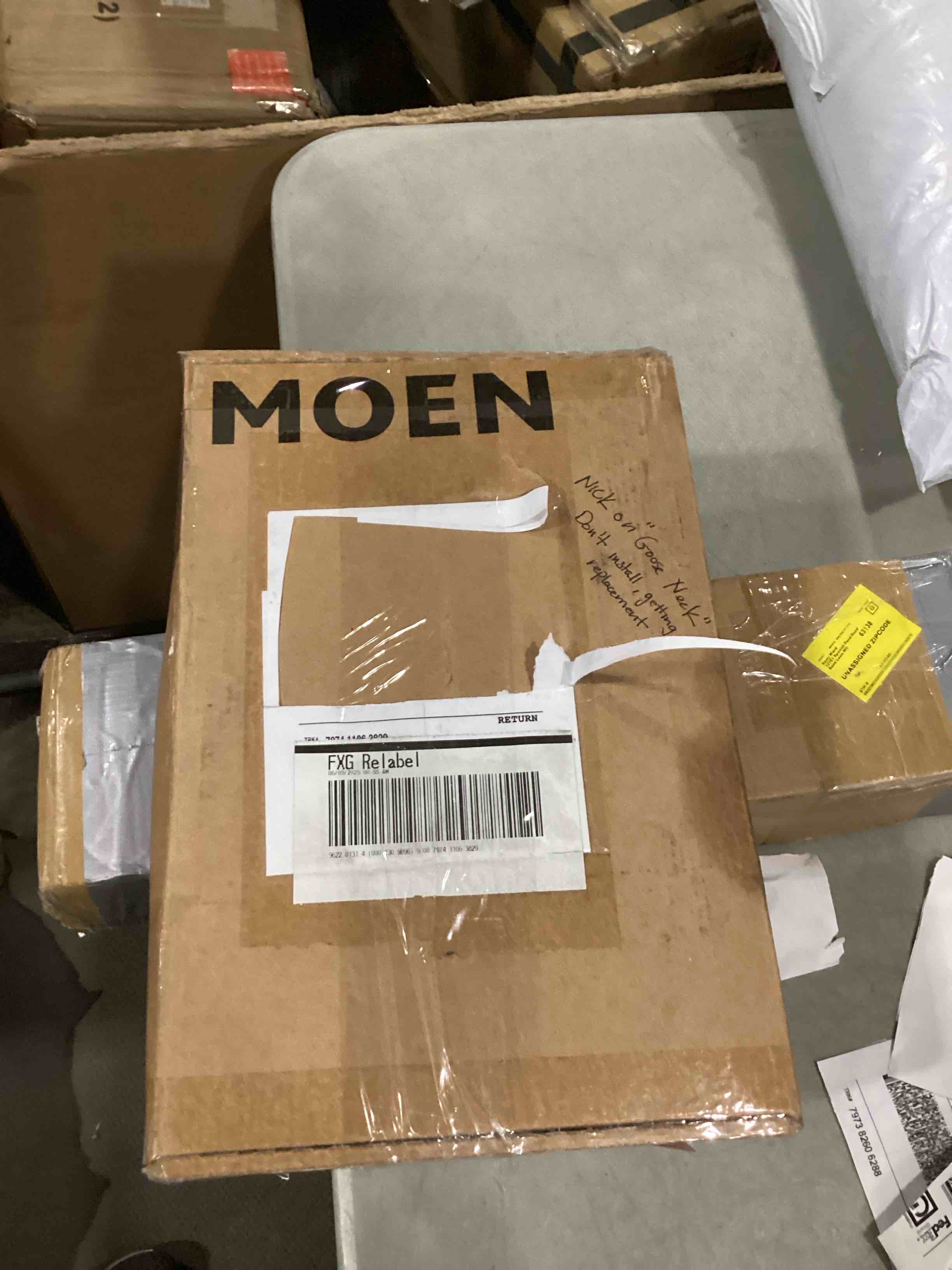 https://s3.amazonaws.com/lotting-images-prod/bidfta/PNK2540704_1750704648774.jpeg