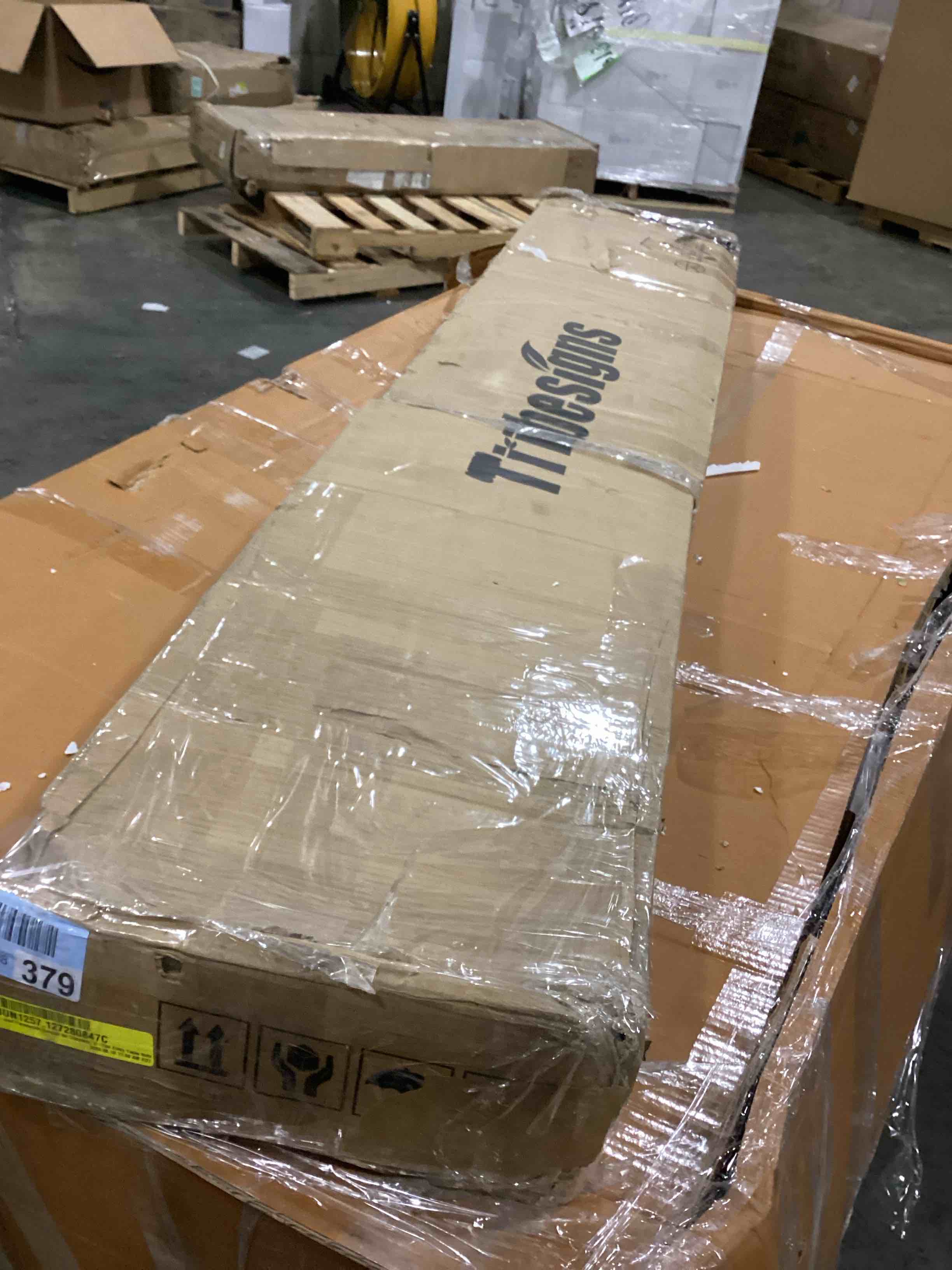 https://s3.amazonaws.com/lotting-images-prod/bidfta/PNK2541023_1750937317919.jpeg