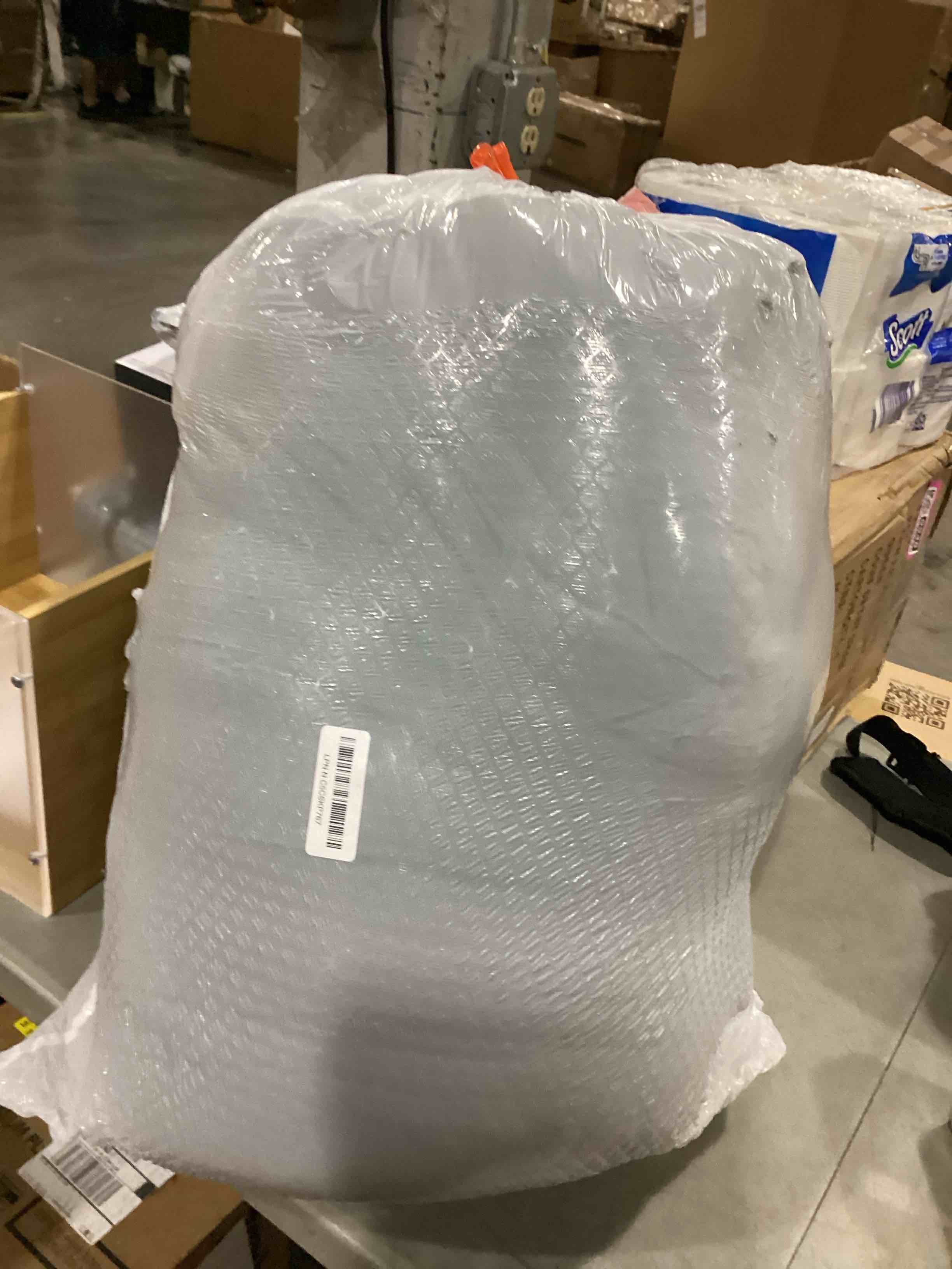 https://s3.amazonaws.com/lotting-images-prod/bidfta/PNK2541037_1750940522393.jpeg