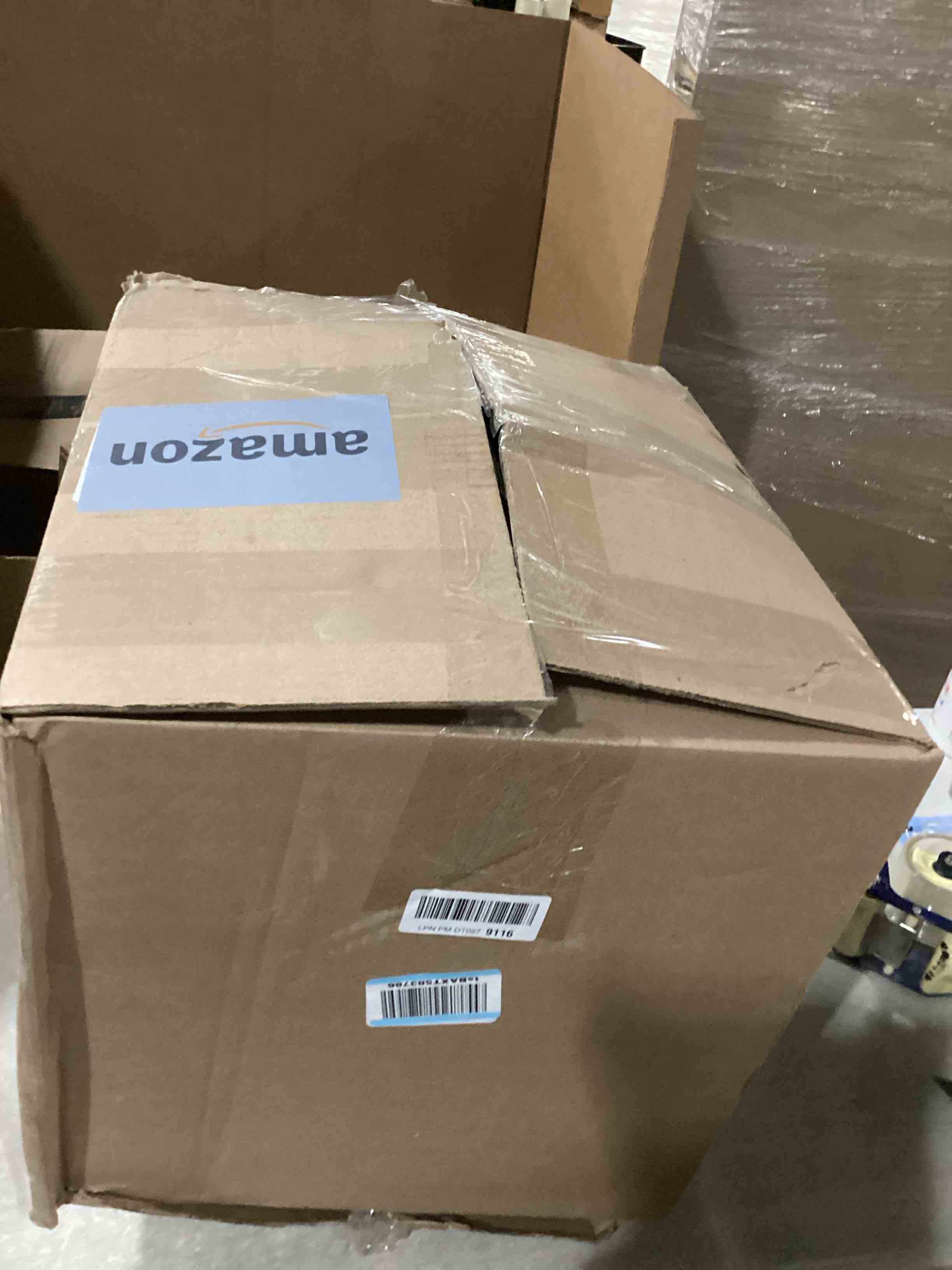 https://s3.amazonaws.com/lotting-images-prod/bidfta/PNK2542126_1746444873434.jpeg