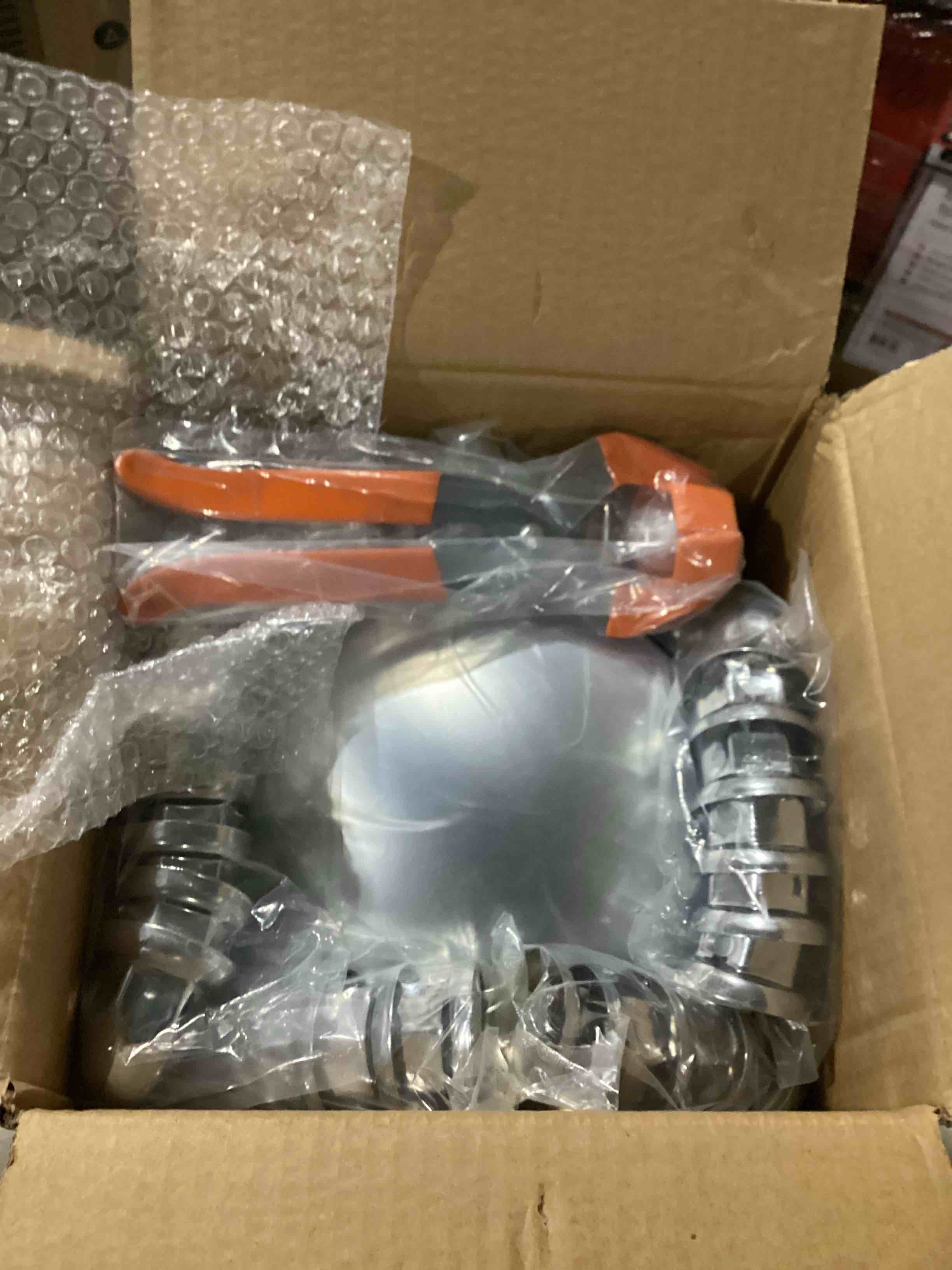 https://s3.amazonaws.com/lotting-images-prod/bidfta/PNK2542314_1746532812586.jpeg