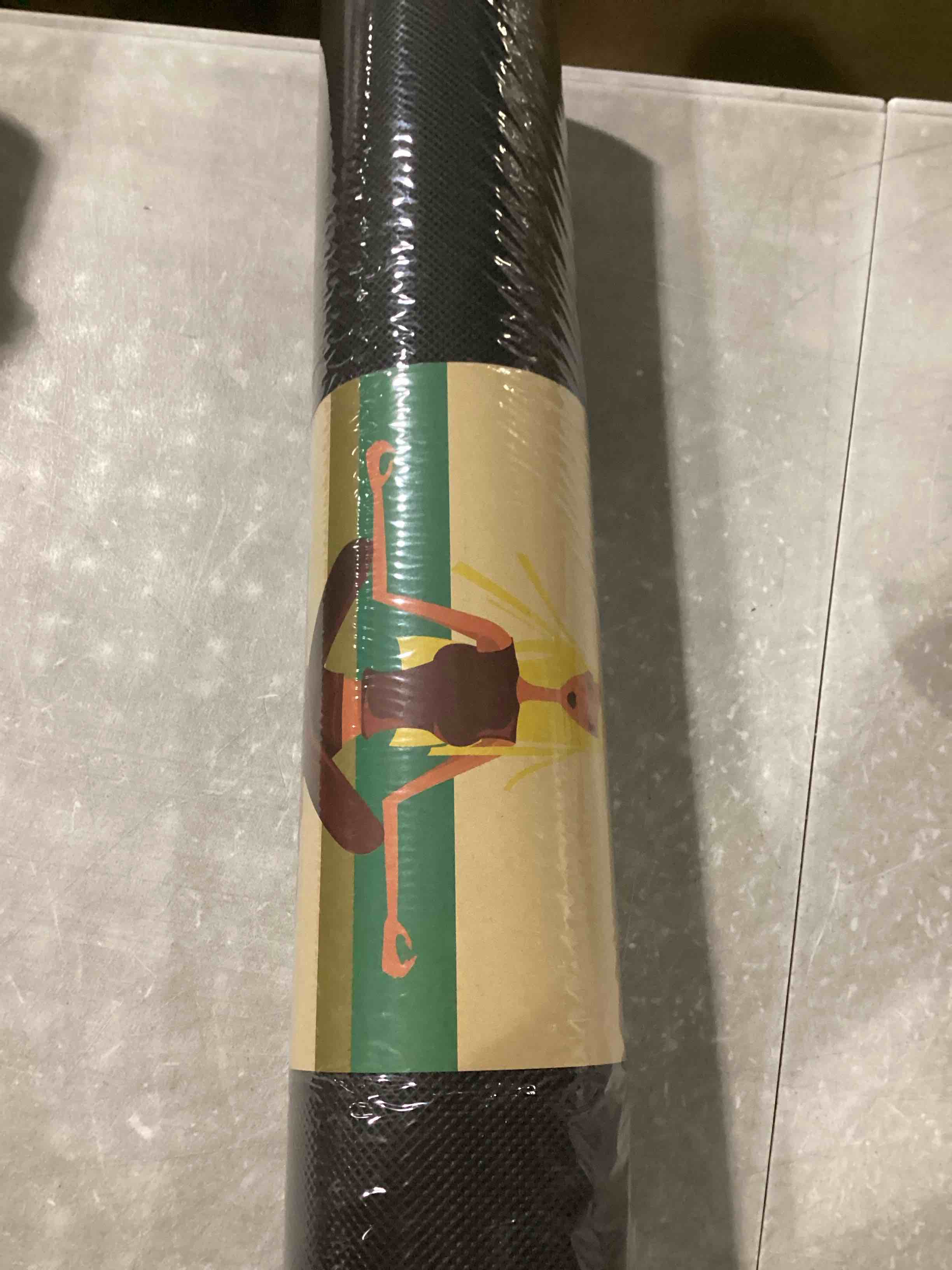 https://s3.amazonaws.com/lotting-images-prod/bidfta/PNK2542790_1746798188427.jpeg