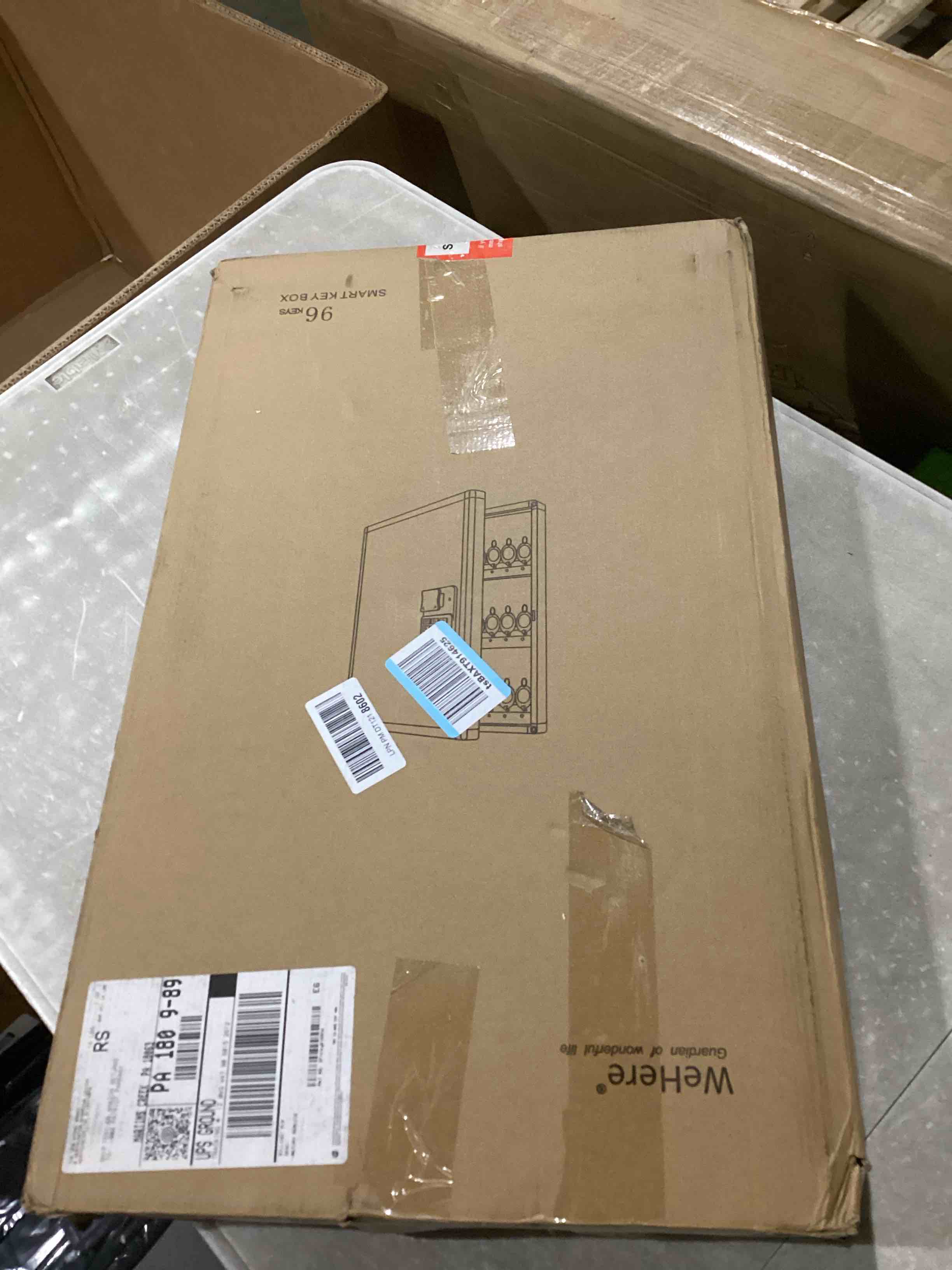 https://s3.amazonaws.com/lotting-images-prod/bidfta/PNK2543055_1747074533922.jpeg
