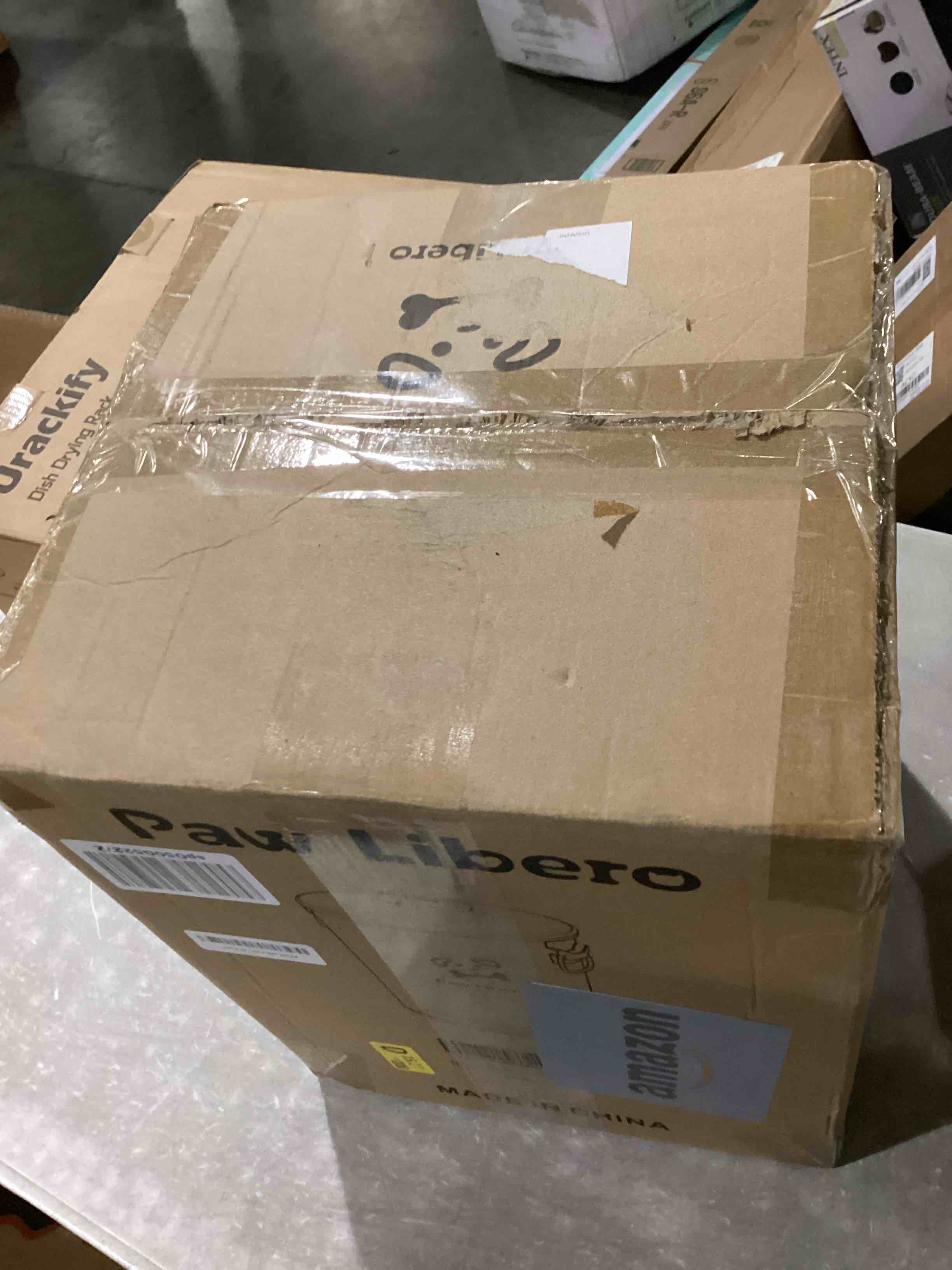 https://s3.amazonaws.com/lotting-images-prod/bidfta/PNK2543115_1747140256278.jpeg