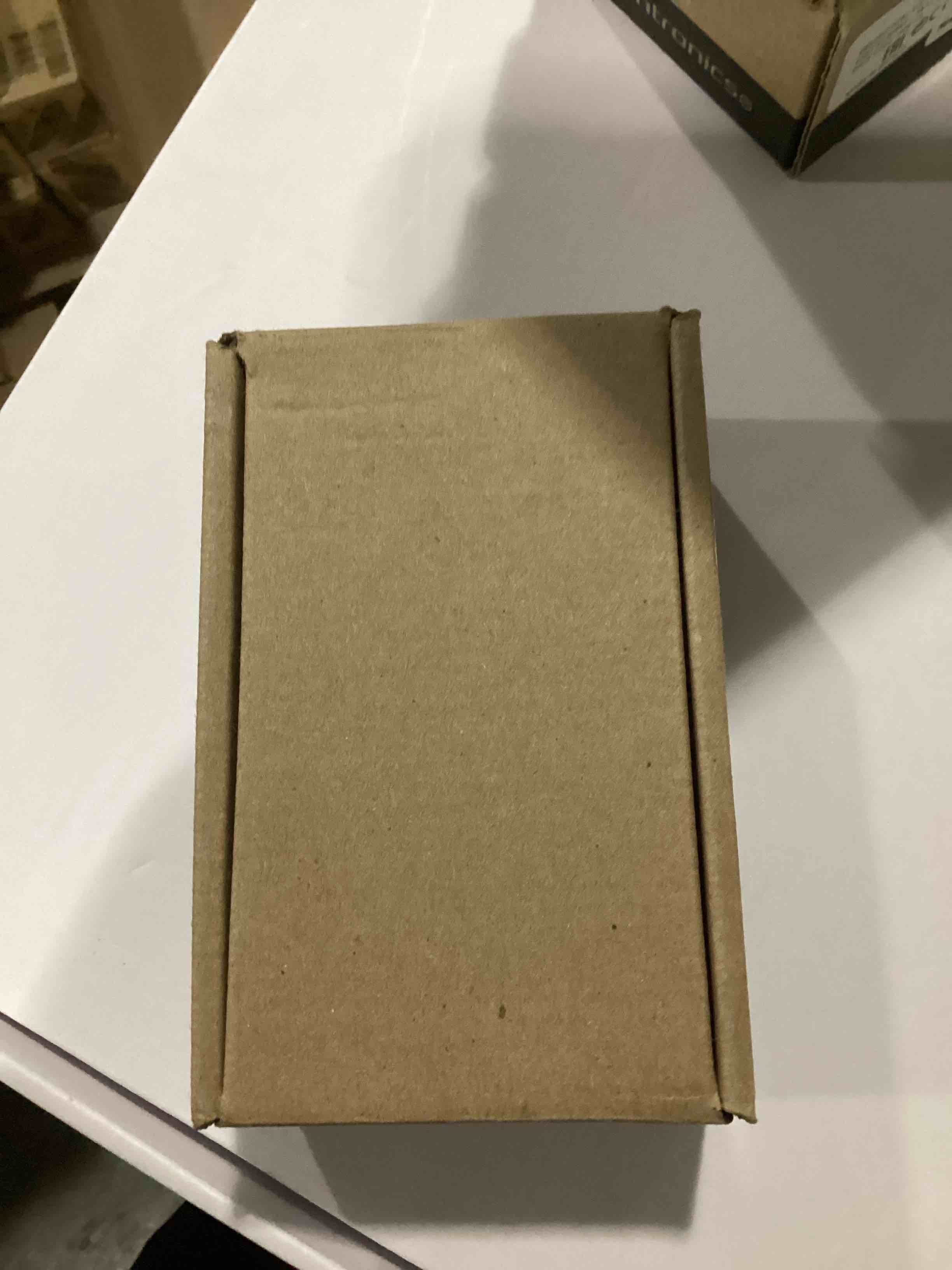 https://s3.amazonaws.com/lotting-images-prod/bidfta/PNK2543610_1747331680977.jpeg