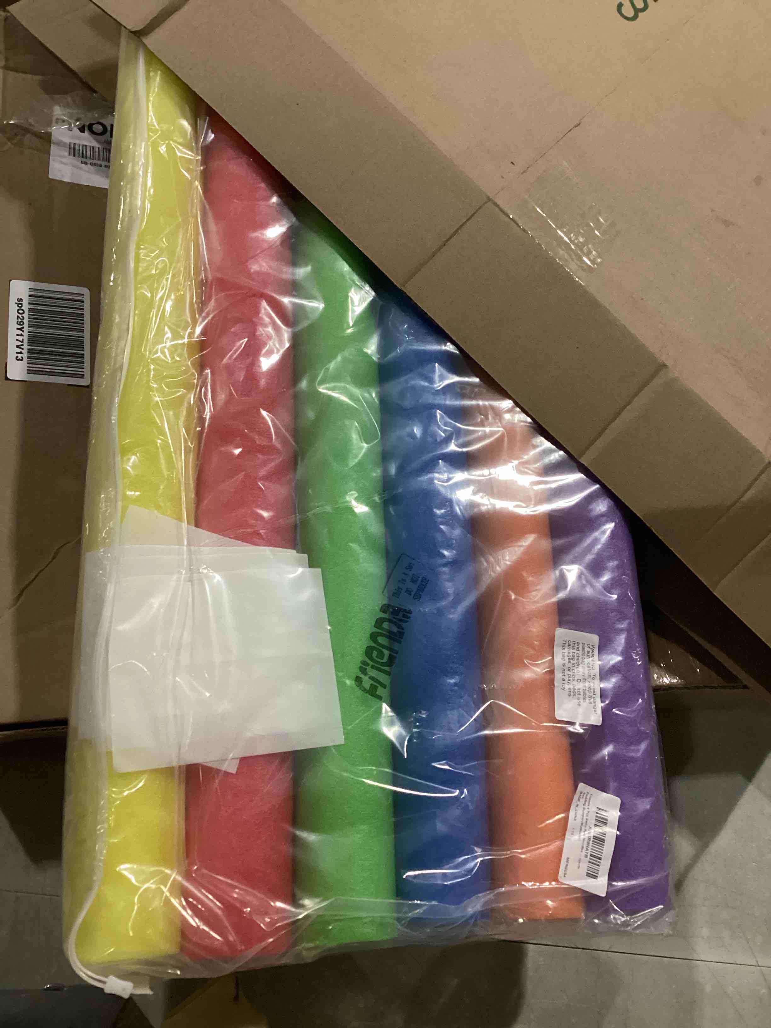 https://s3.amazonaws.com/lotting-images-prod/bidfta/PNK2543905_1747659616718.jpeg