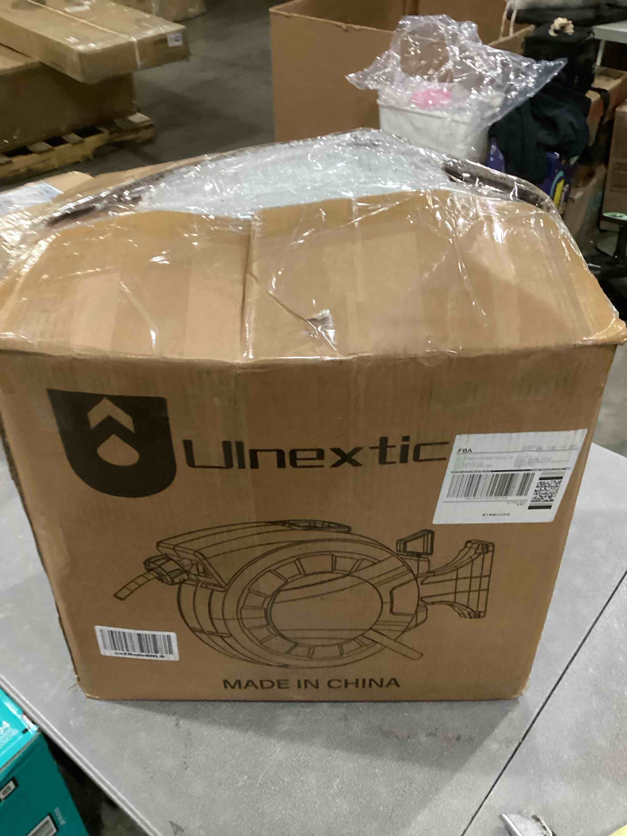 https://s3.amazonaws.com/lotting-images-prod/bidfta/PNK2545467_1748452652554.jpeg