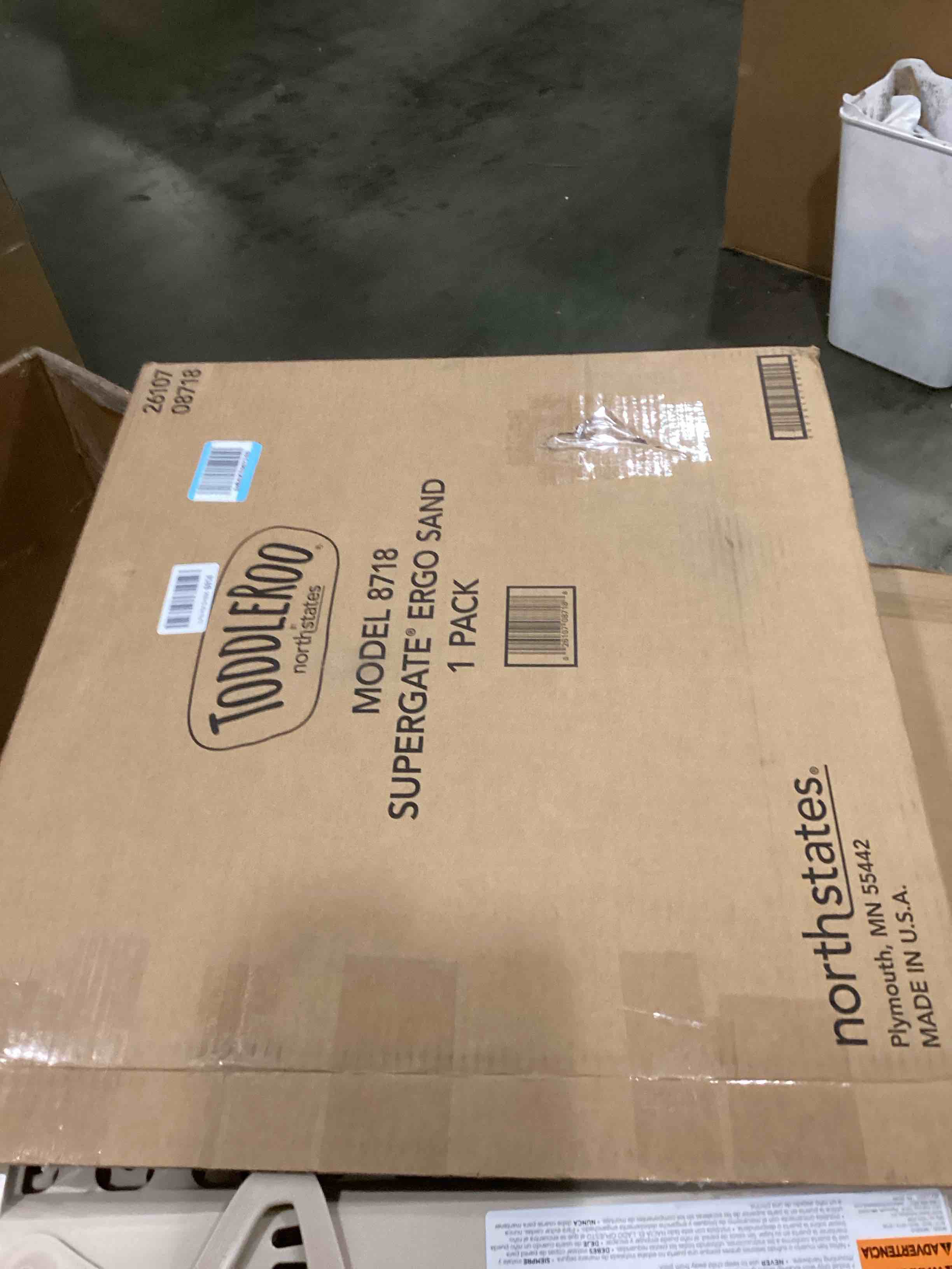 https://s3.amazonaws.com/lotting-images-prod/bidfta/PNK2545526_1748520345410.jpeg