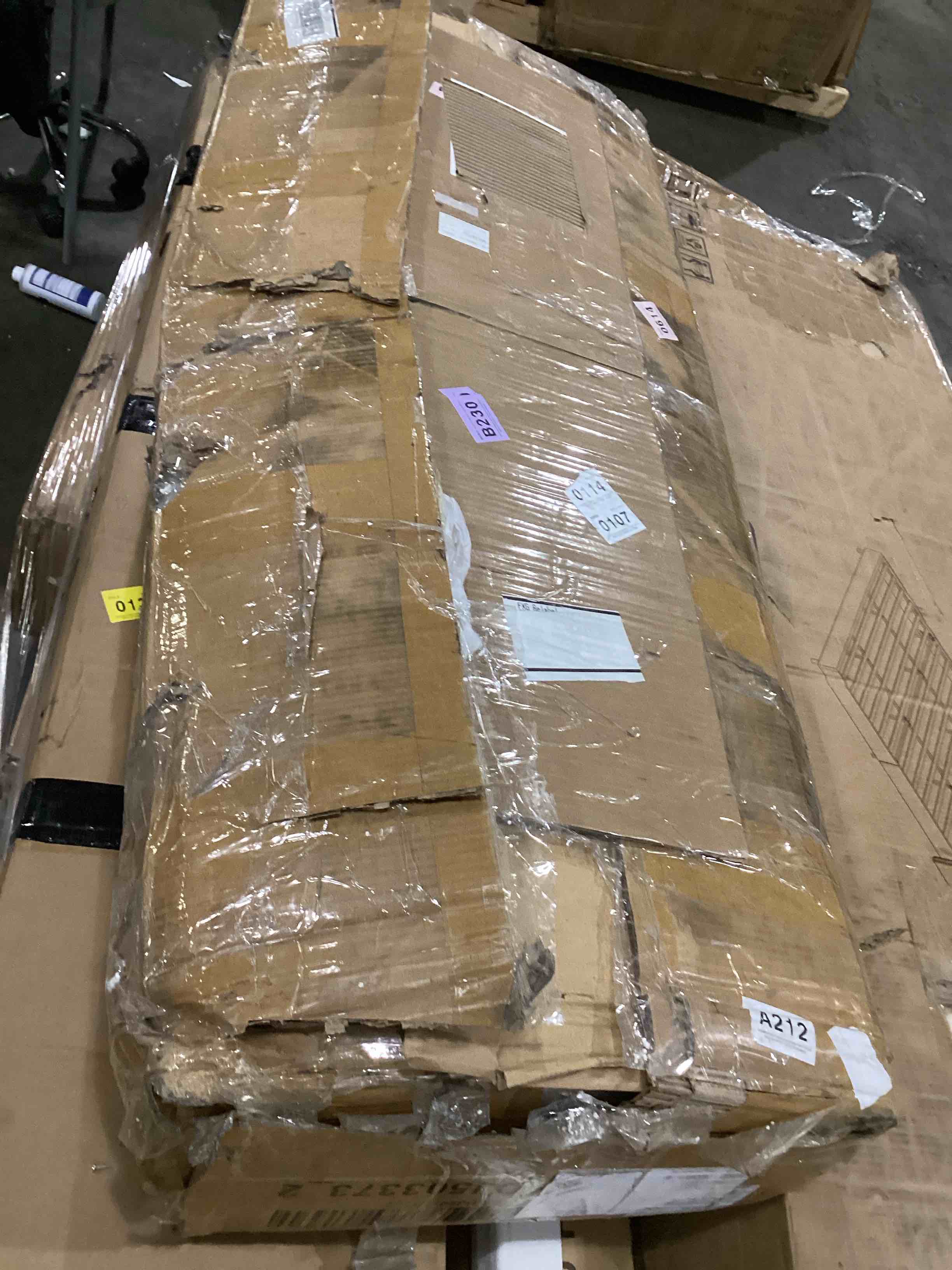https://s3.amazonaws.com/lotting-images-prod/bidfta/PNK2546413_1749145434710.jpeg