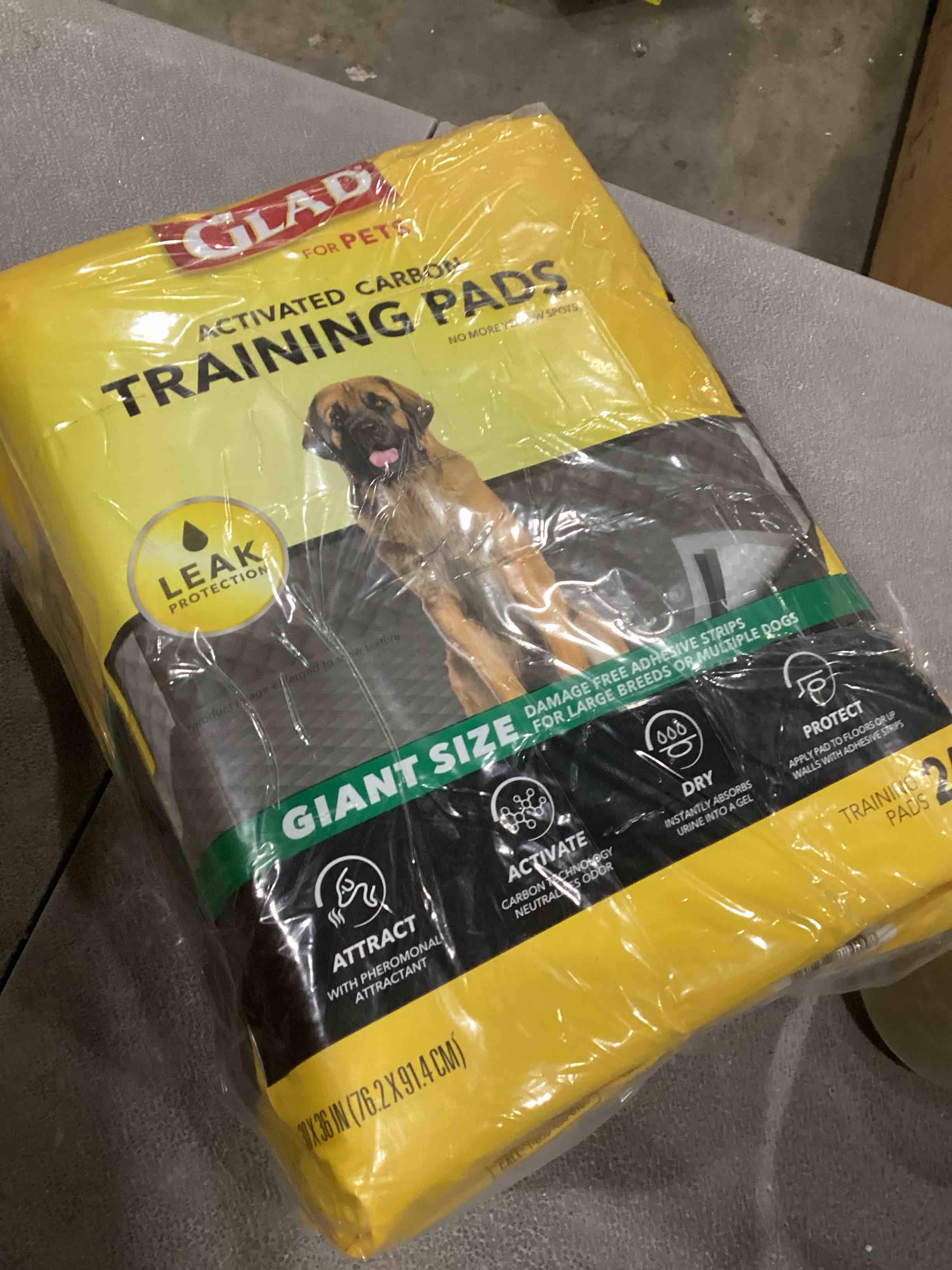 https://s3.amazonaws.com/lotting-images-prod/bidfta/PNK2546703_1749471363036.jpeg