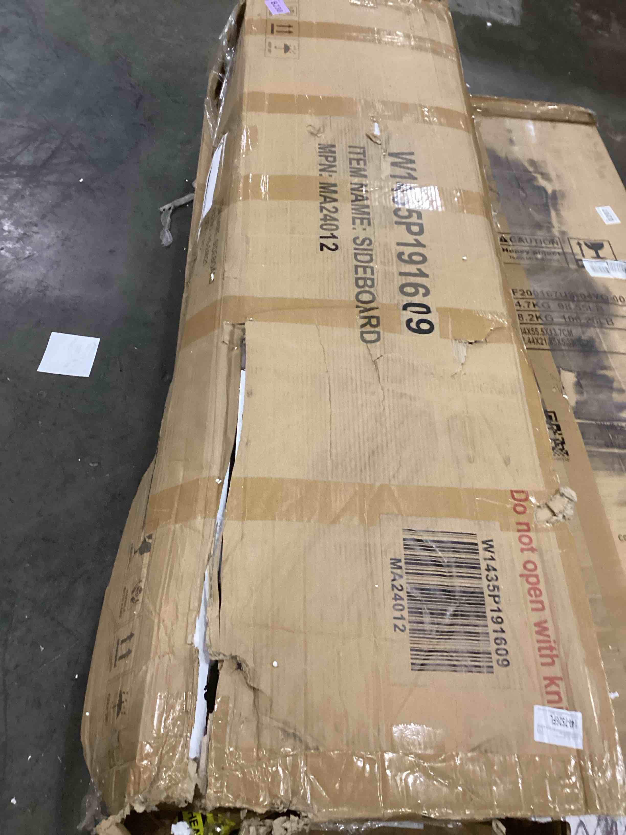 https://s3.amazonaws.com/lotting-images-prod/bidfta/PNK2546991_1749652096938.jpeg