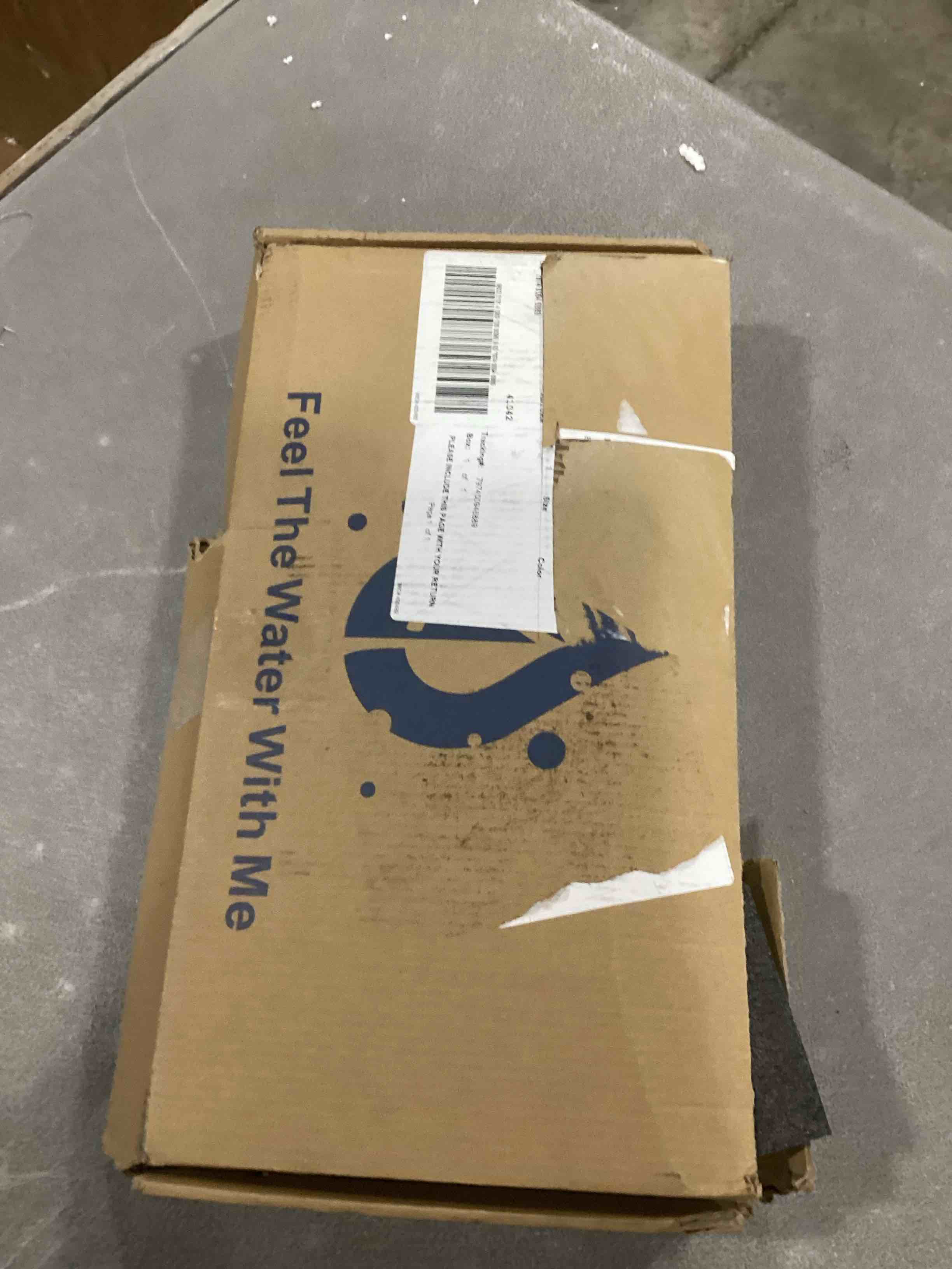 https://s3.amazonaws.com/lotting-images-prod/bidfta/PNK2547846_1750249940546.jpeg