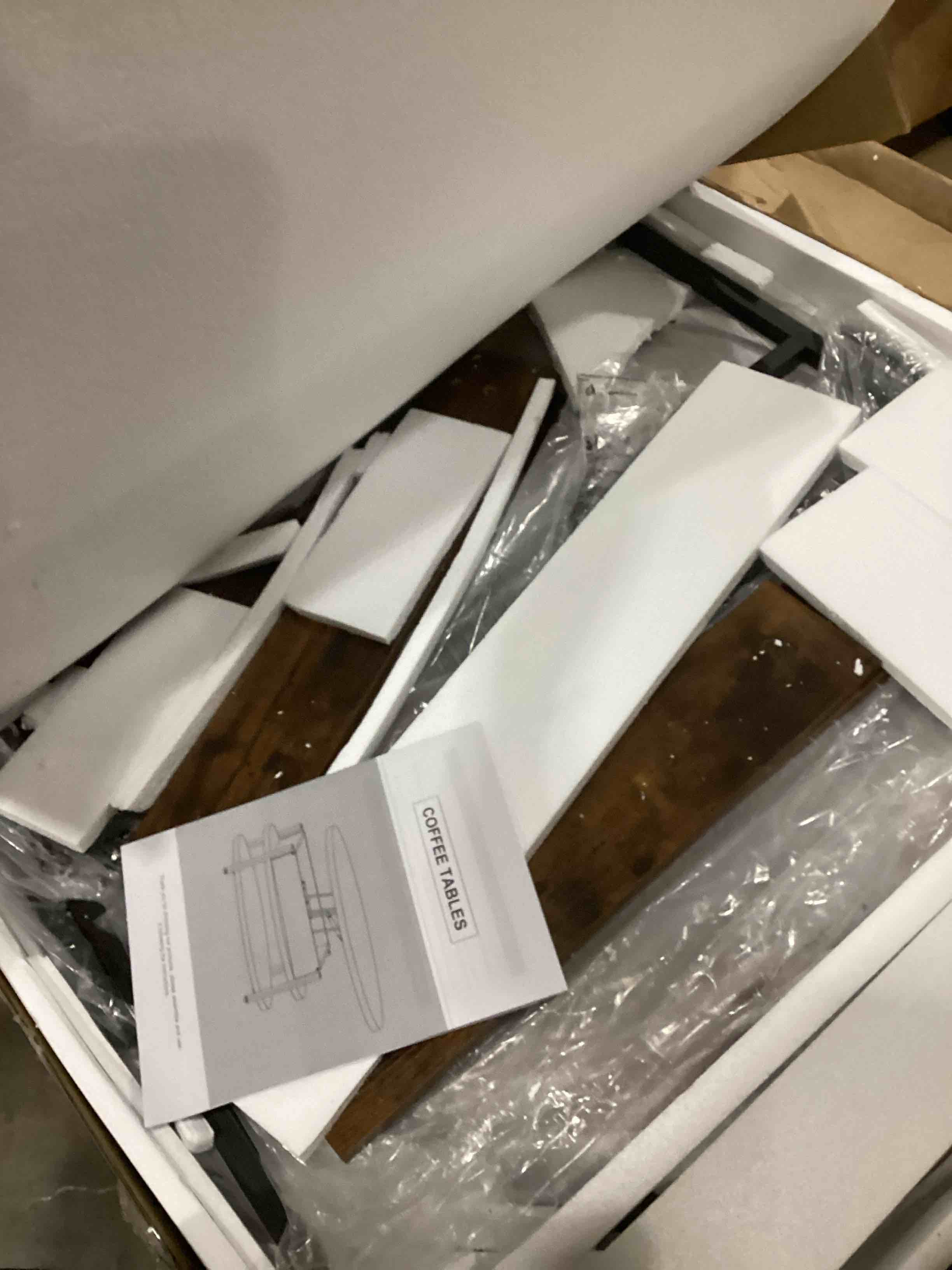 https://s3.amazonaws.com/lotting-images-prod/bidfta/PNK2547859_1750253575415.jpeg