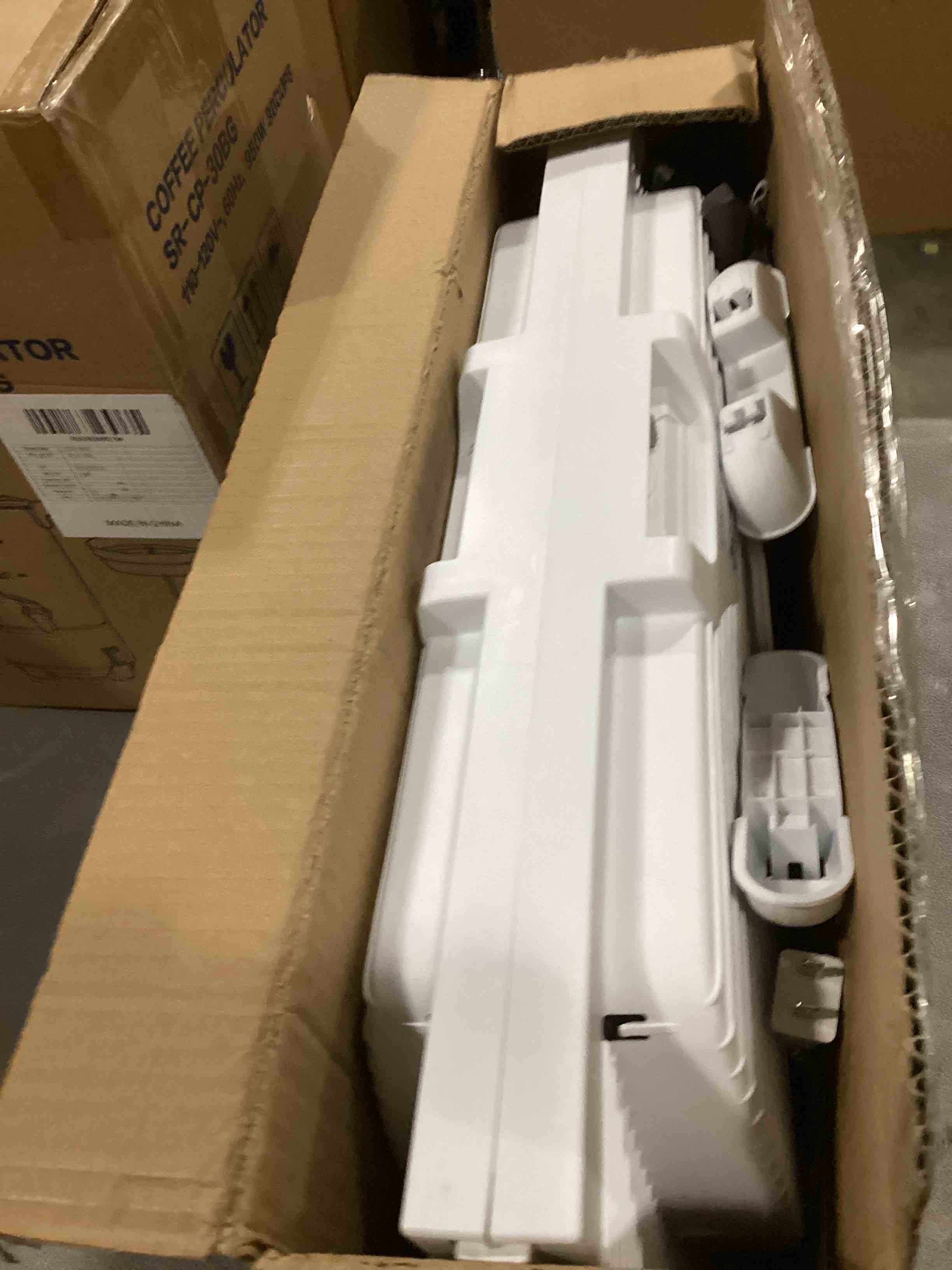 https://s3.amazonaws.com/lotting-images-prod/bidfta/PNK2547997_1750359335903.jpeg