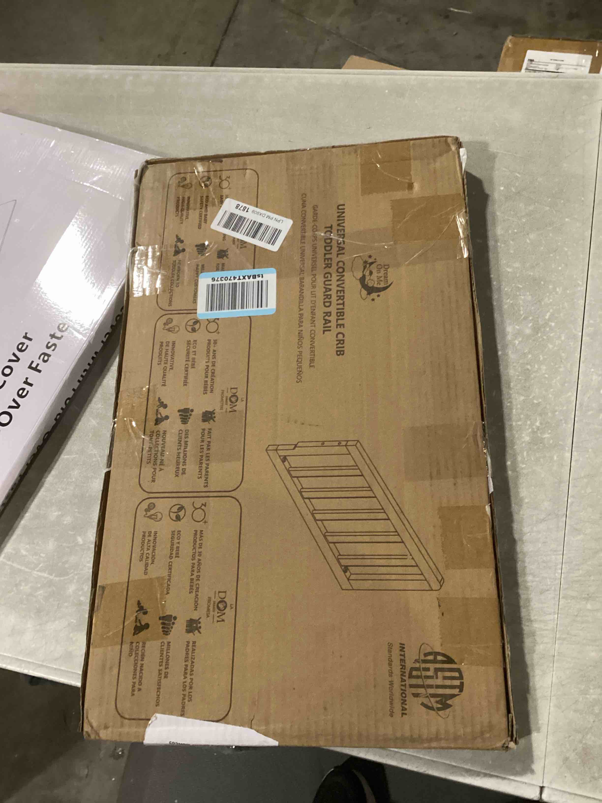 Condition photo showing Good Condition for Dream On Me Convertible Crib Toddler Guard Rail in Black