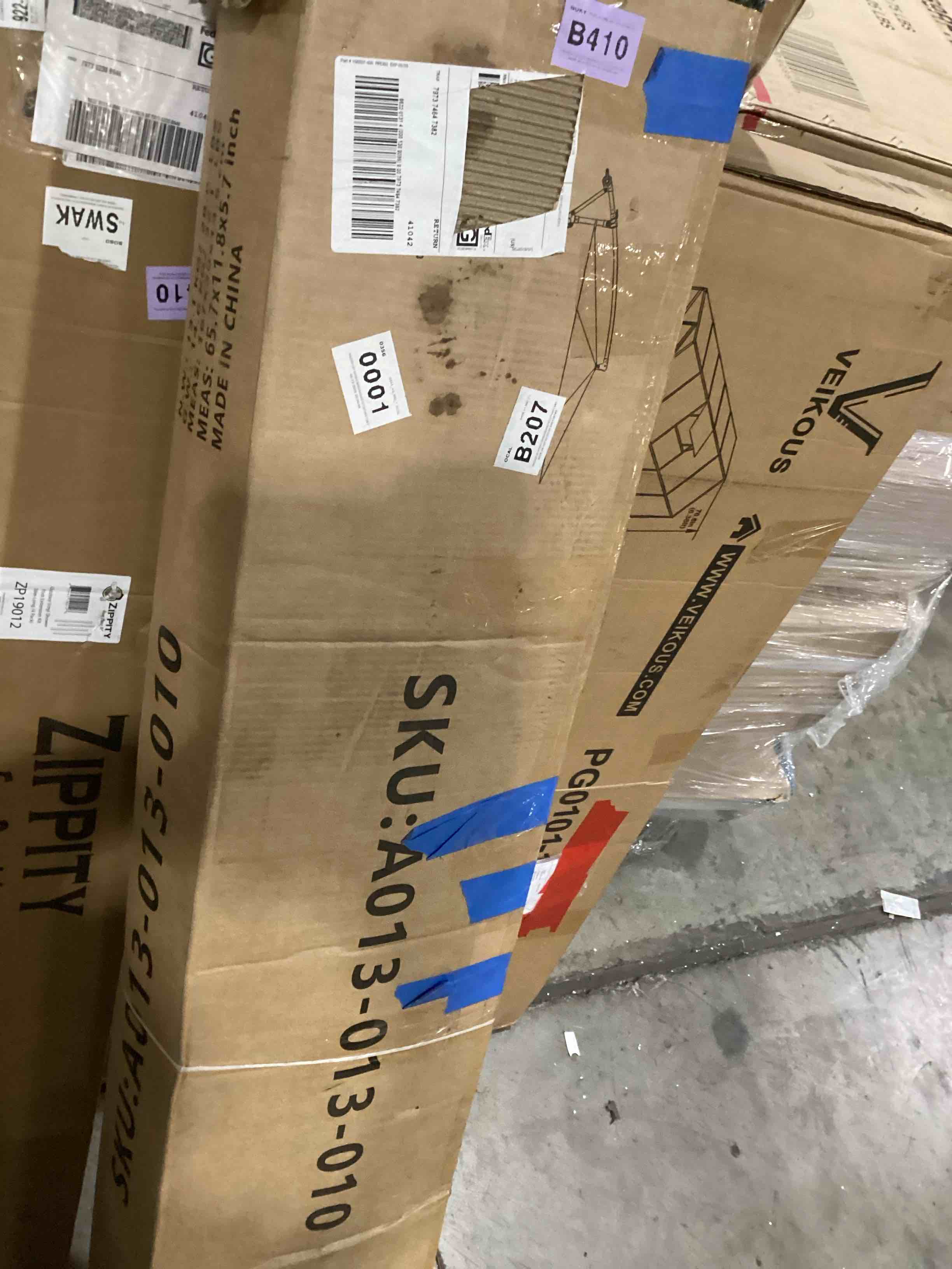 https://s3.amazonaws.com/lotting-images-prod/bidfta/PNK2549754_1749834420197.jpeg