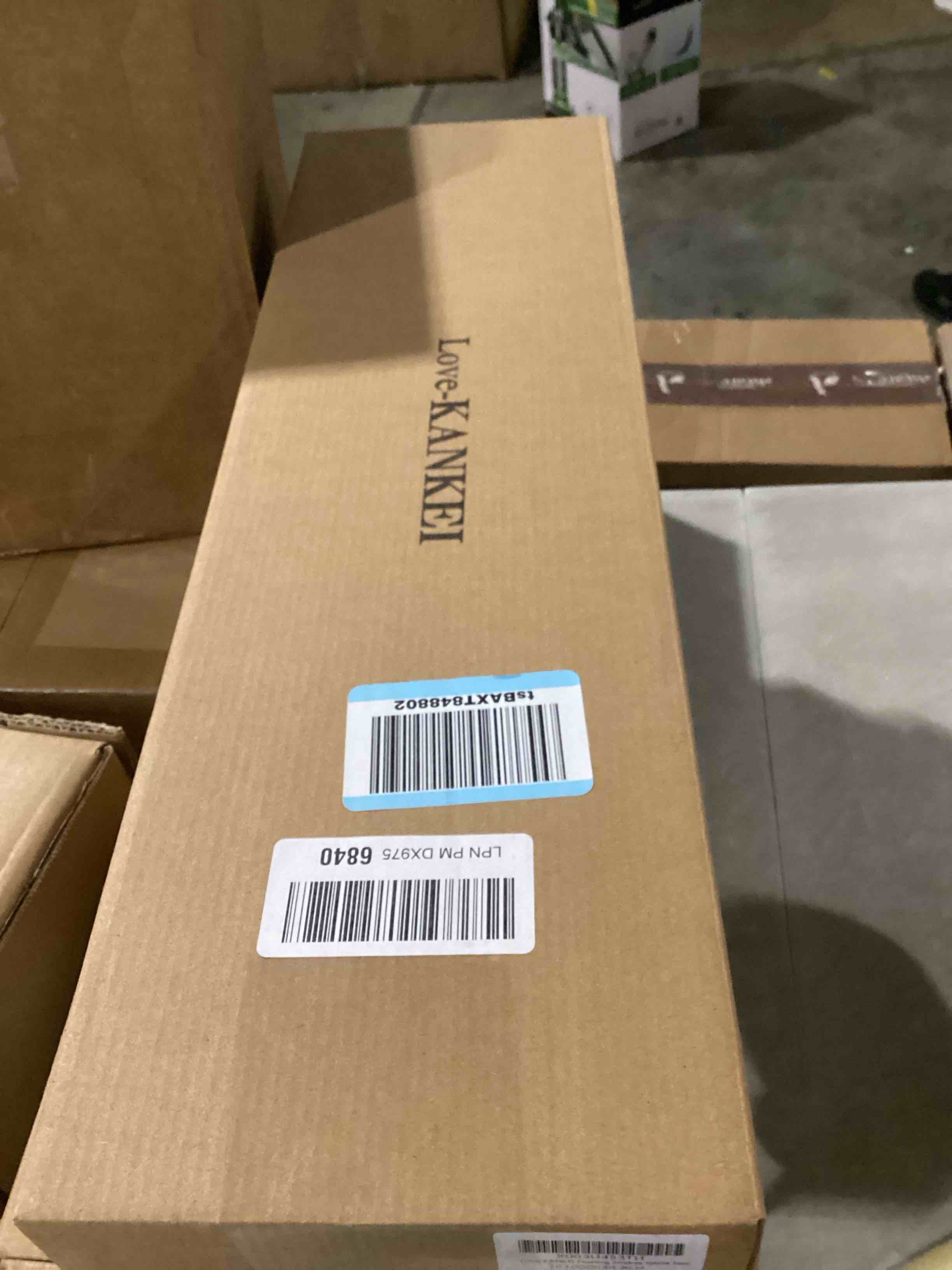 https://s3.amazonaws.com/lotting-images-prod/bidfta/PNK2550139_1750250231975.jpeg