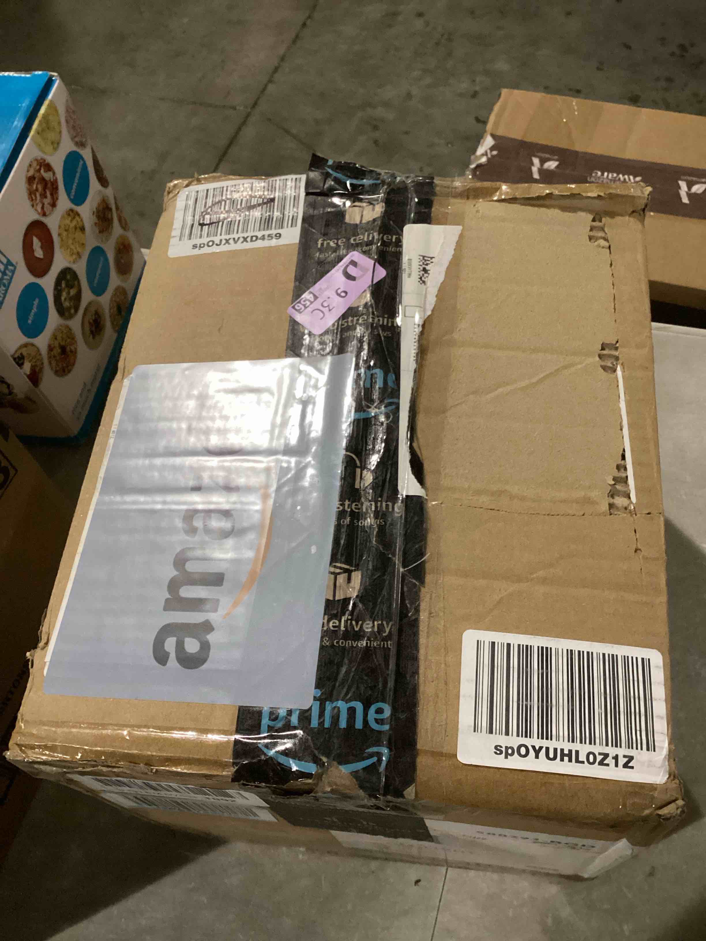 https://s3.amazonaws.com/lotting-images-prod/bidfta/PNK2550146_1750251478328.jpeg
