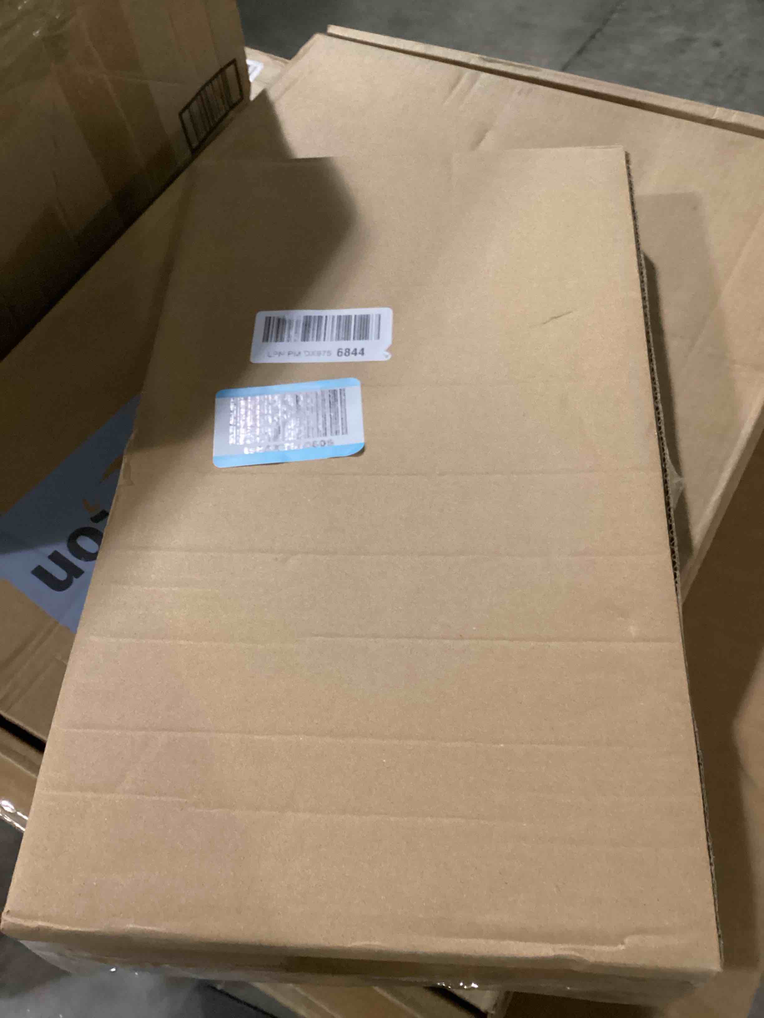 https://s3.amazonaws.com/lotting-images-prod/bidfta/PNK2550149_1750250869212.jpeg