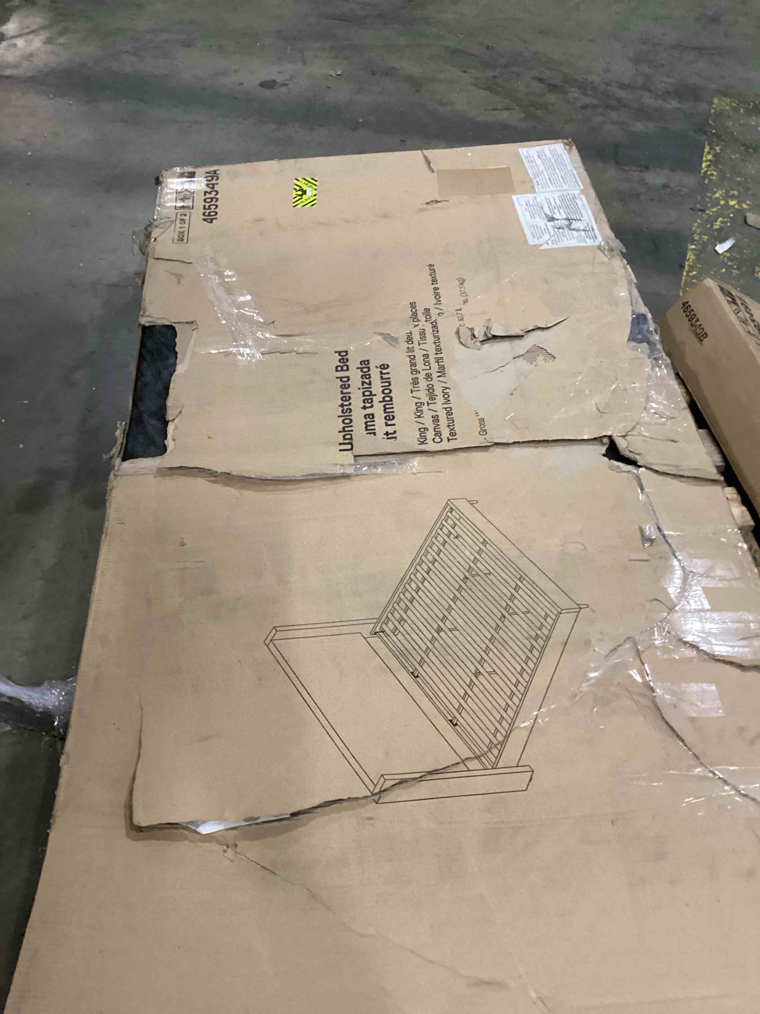 https://s3.amazonaws.com/lotting-images-prod/bidfta/PNK2550430_1750444586746.jpeg