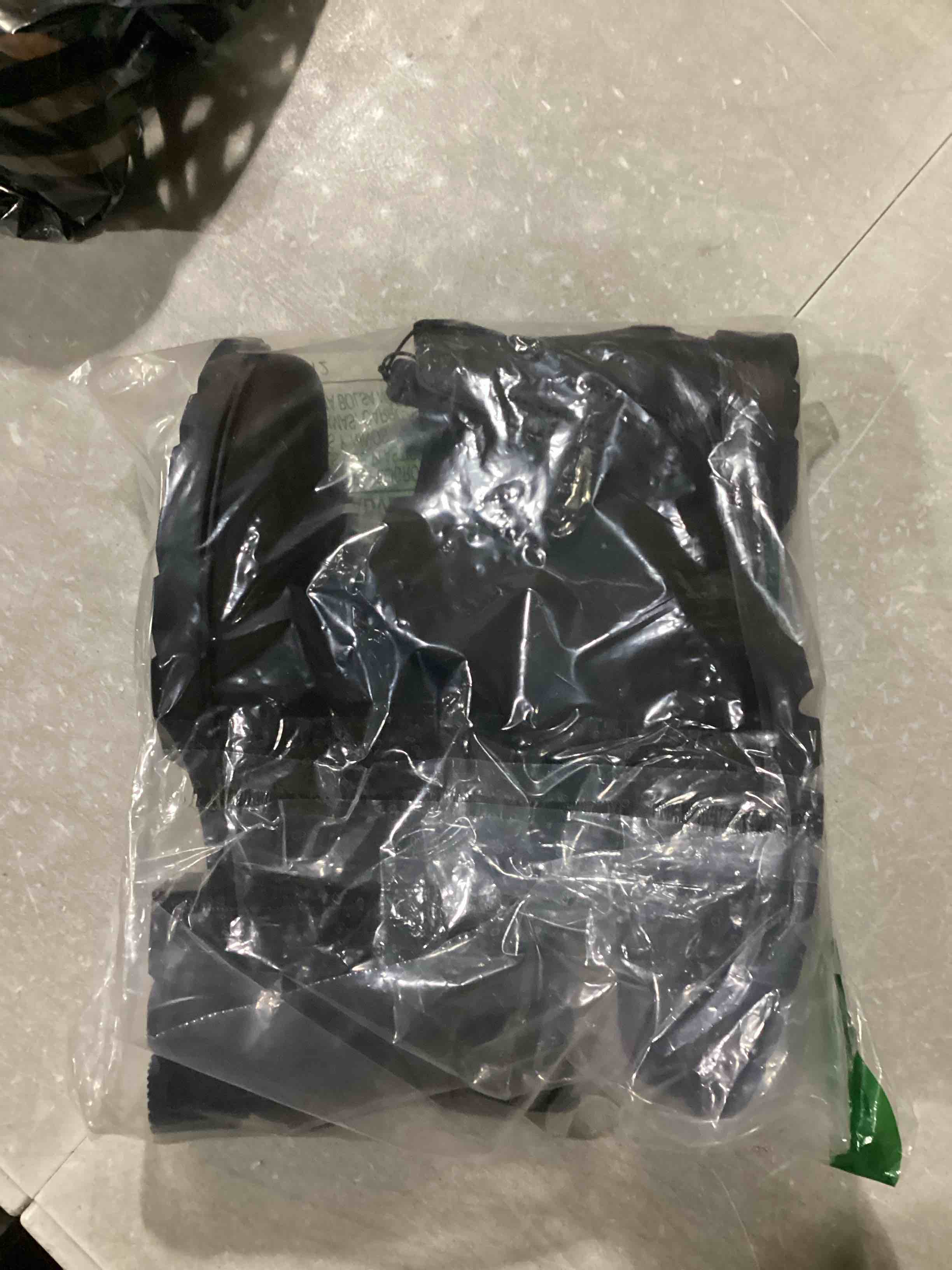 https://s3.amazonaws.com/lotting-images-prod/bidfta/PNK2553347_1745934044164.jpeg