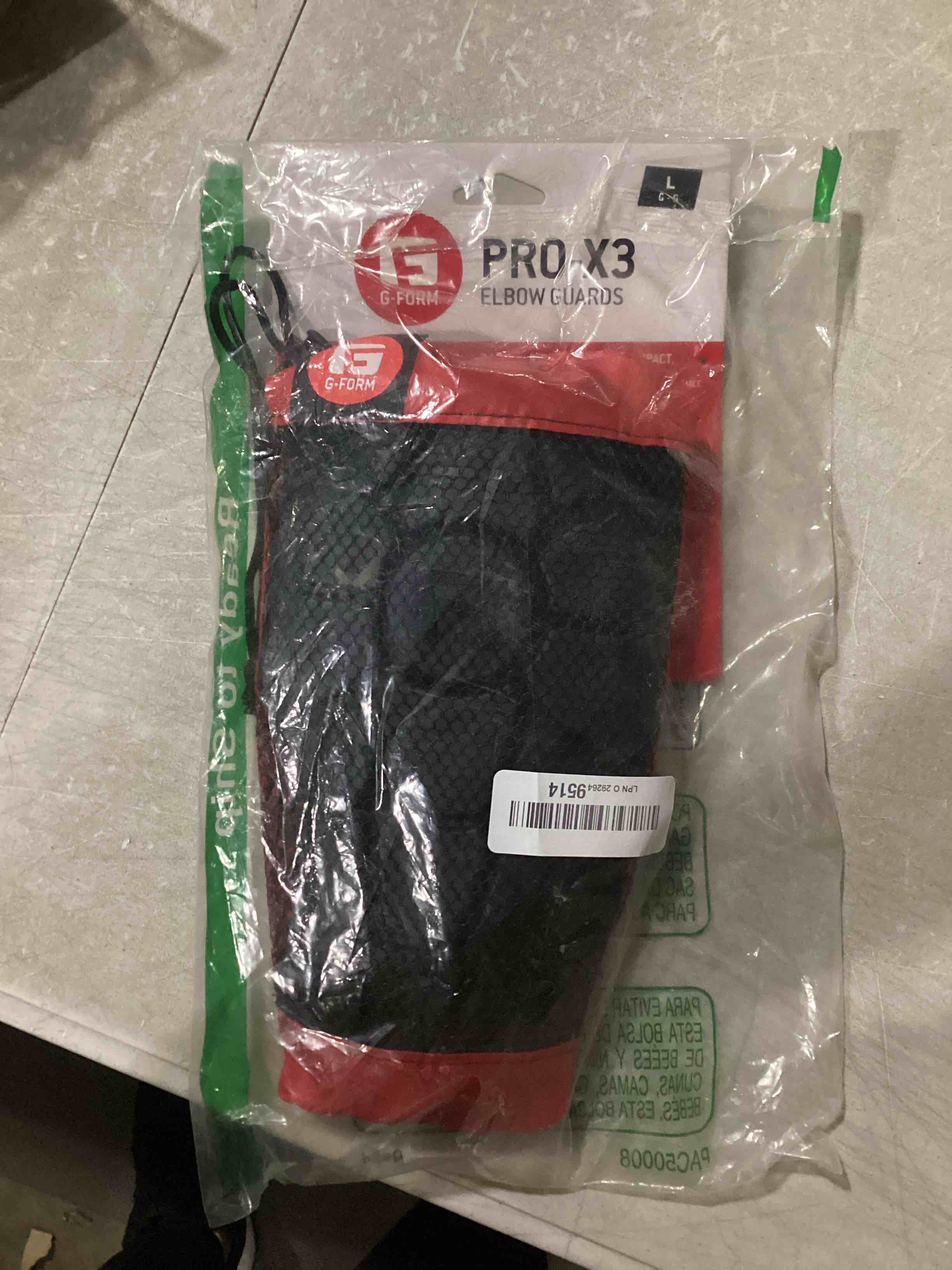 https://s3.amazonaws.com/lotting-images-prod/bidfta/PNK2553855_1746121788050.jpeg