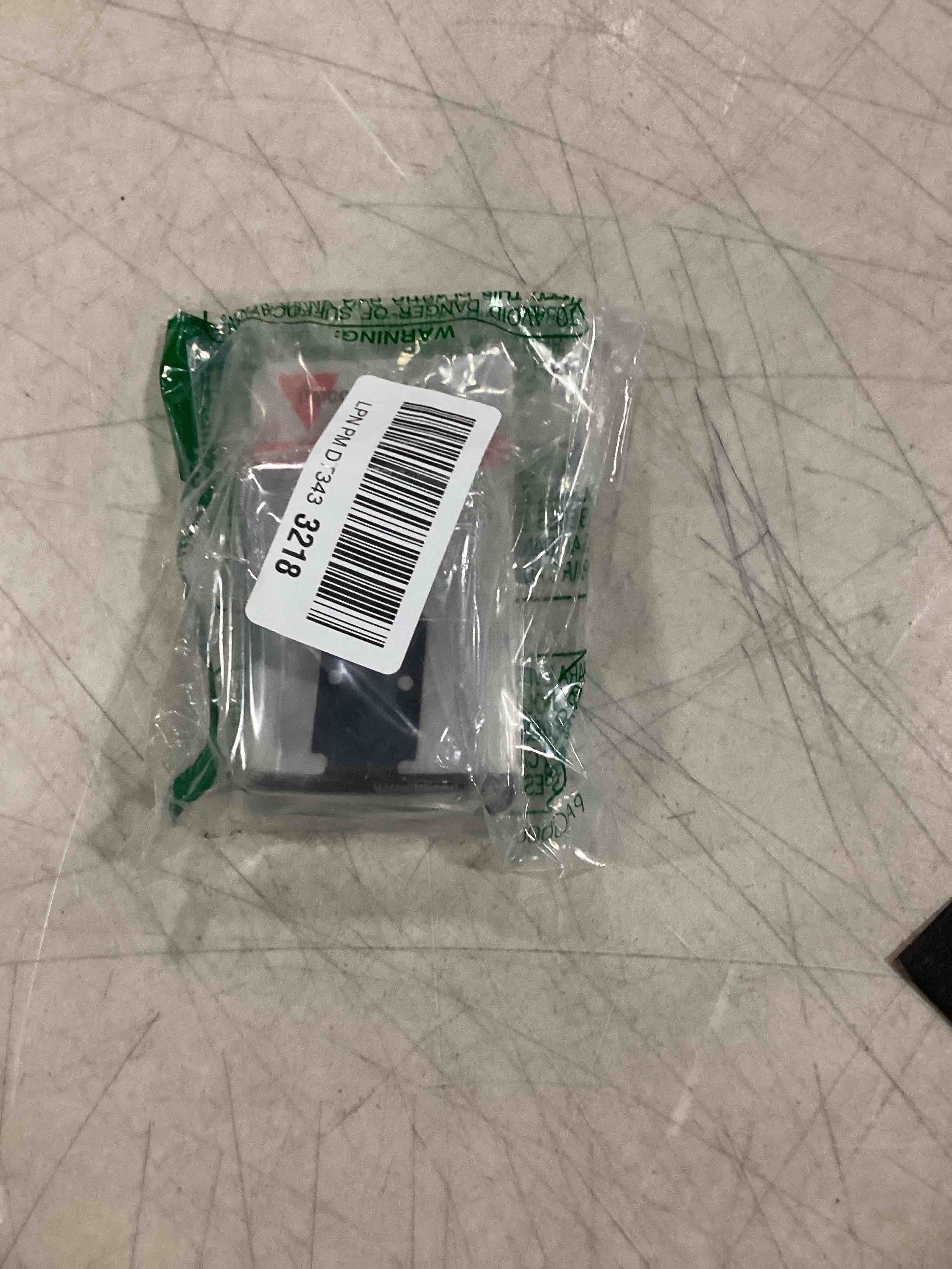 Condition photo showing Good Condition for Trijicon RMR Mount Sealing Plate