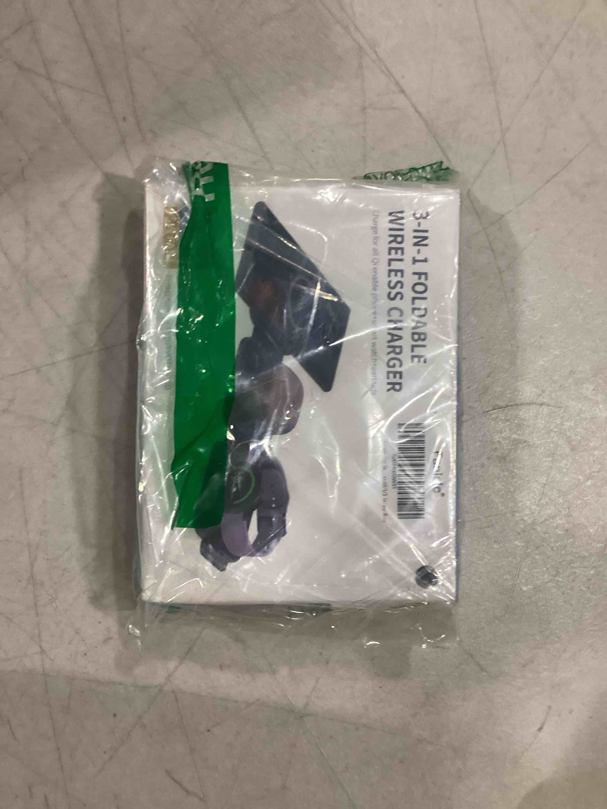 https://s3.amazonaws.com/lotting-images-prod/bidfta/PNK2554370_1746111926804.jpeg