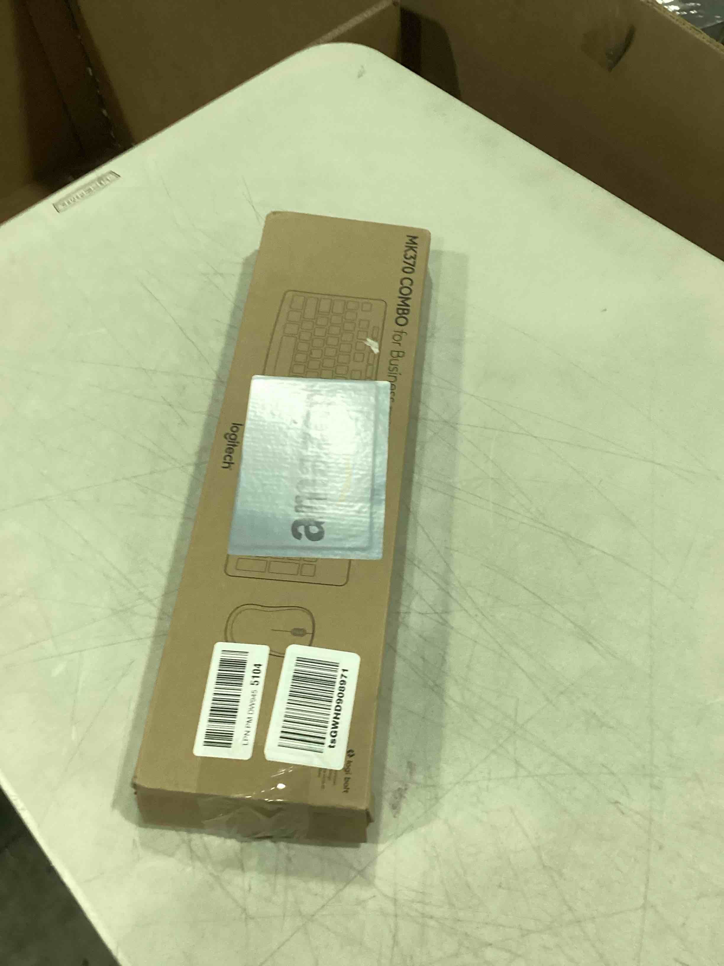 https://s3.amazonaws.com/lotting-images-prod/bidfta/PNK2554496_1746184255478.jpeg