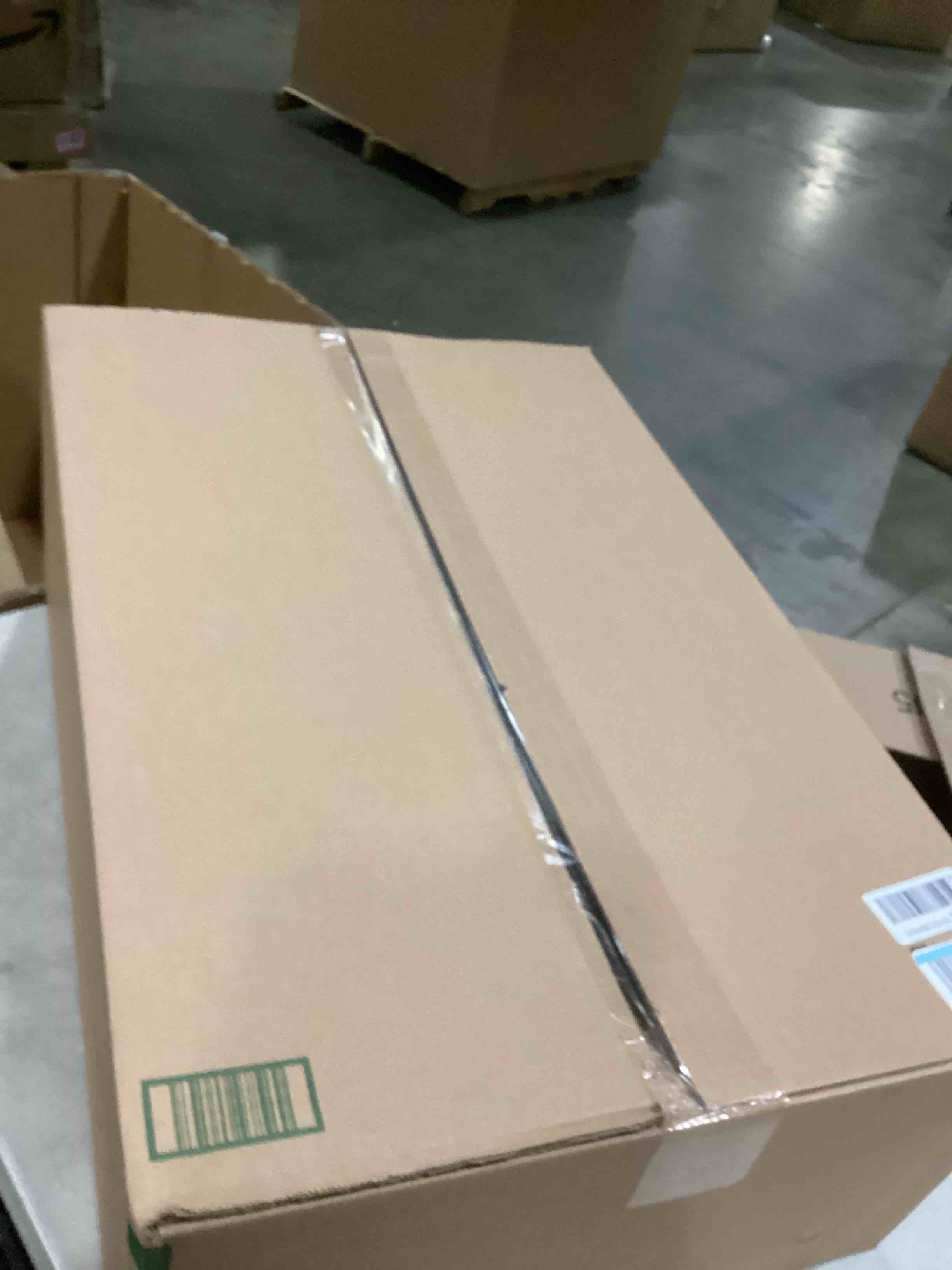 https://s3.amazonaws.com/lotting-images-prod/bidfta/PNK2554923_1746532925671.jpeg