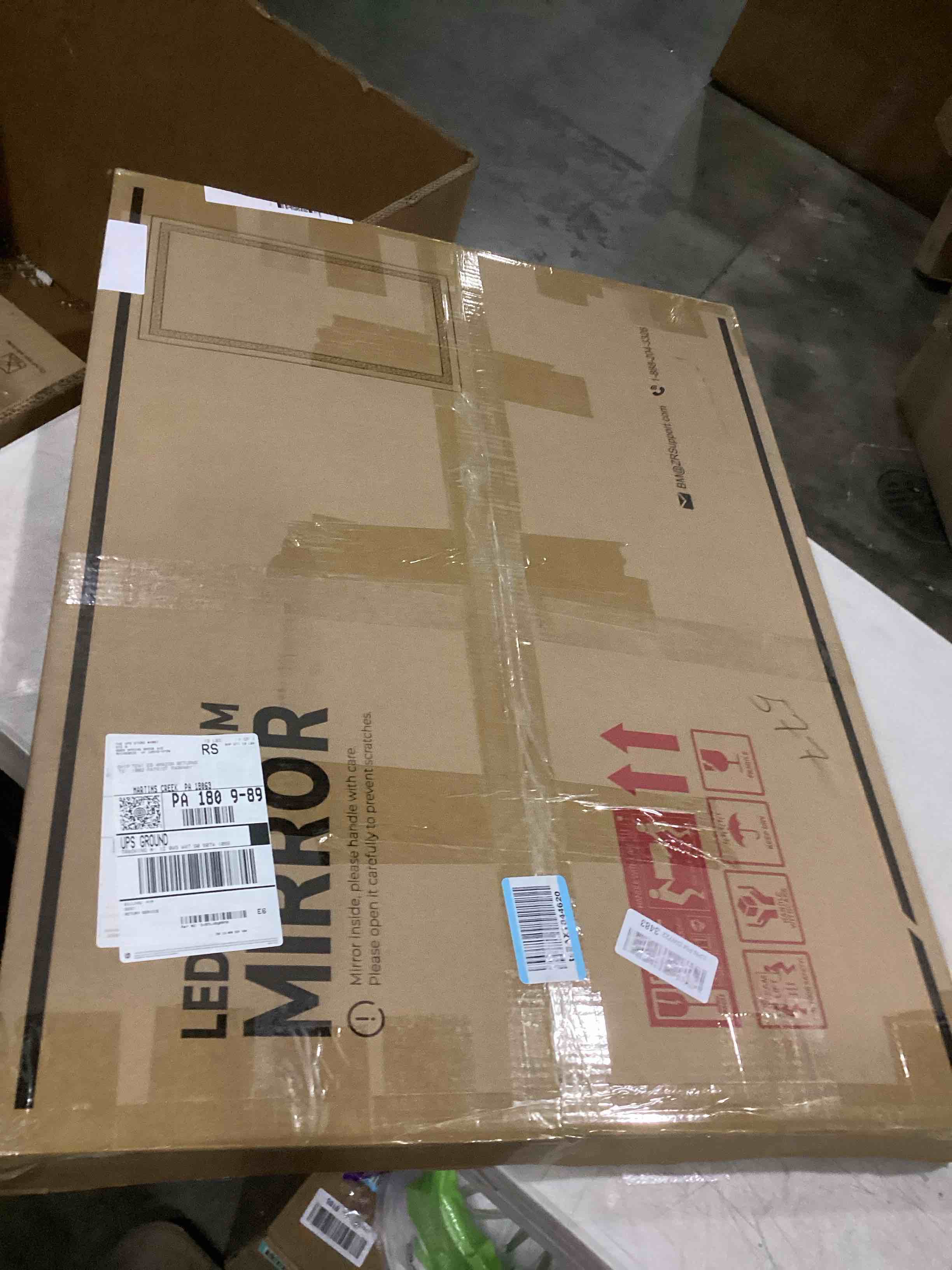 https://s3.amazonaws.com/lotting-images-prod/bidfta/PNK2554931_1746533337243.jpeg