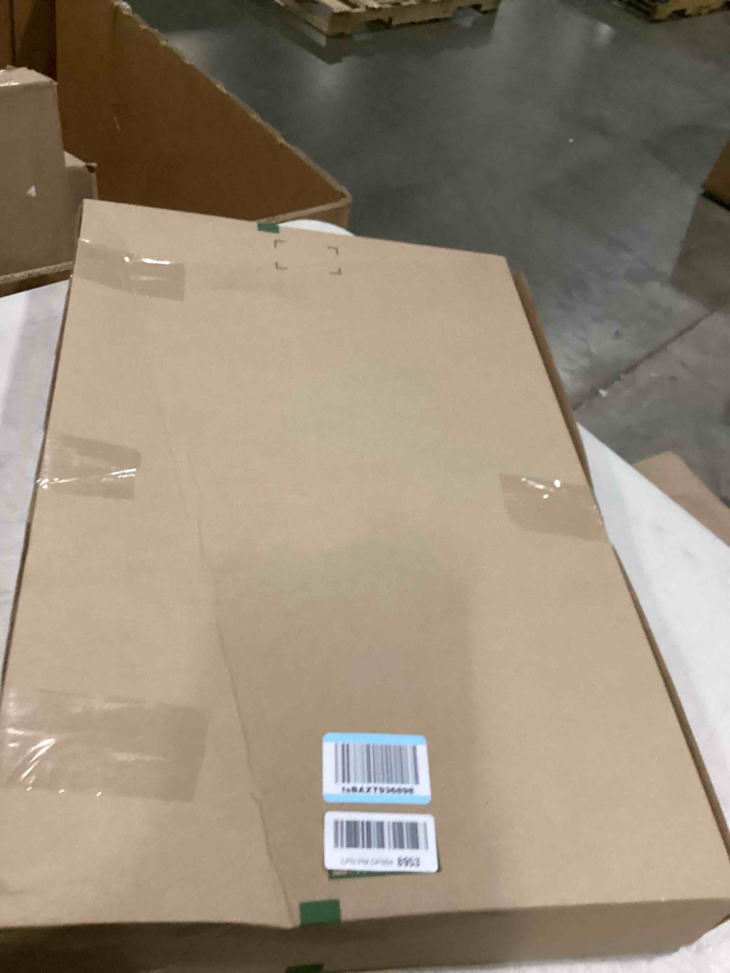 https://s3.amazonaws.com/lotting-images-prod/bidfta/PNK2554977_1746539377211.jpeg