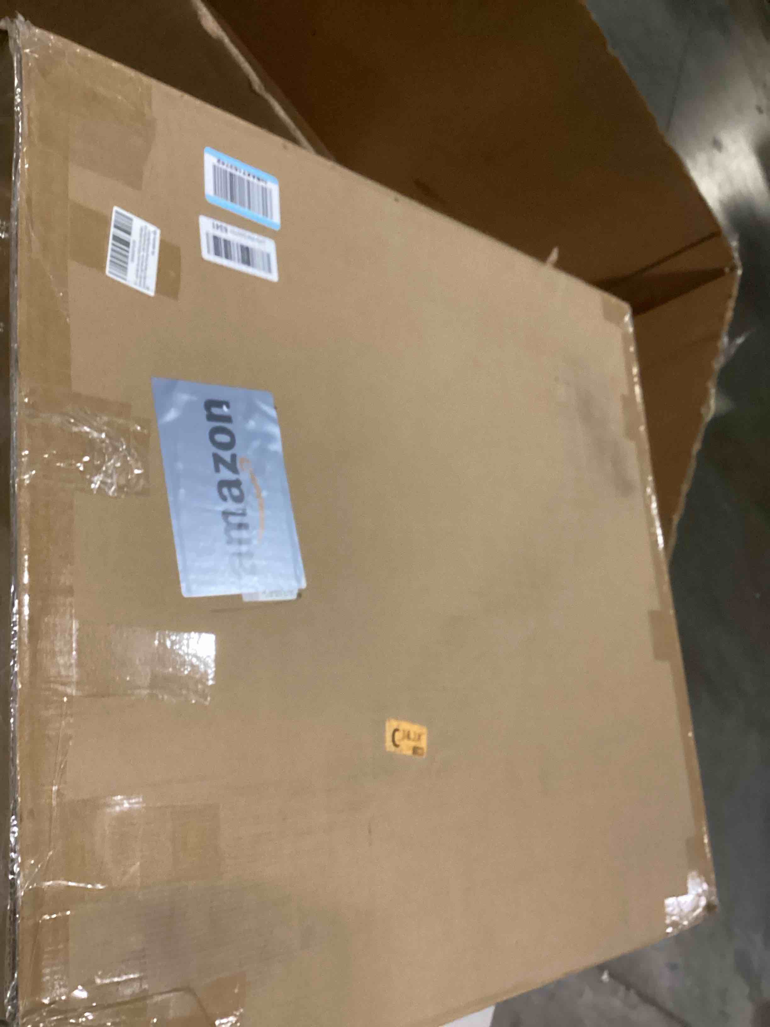 https://s3.amazonaws.com/lotting-images-prod/bidfta/PNK2554992_1746546073078.jpeg