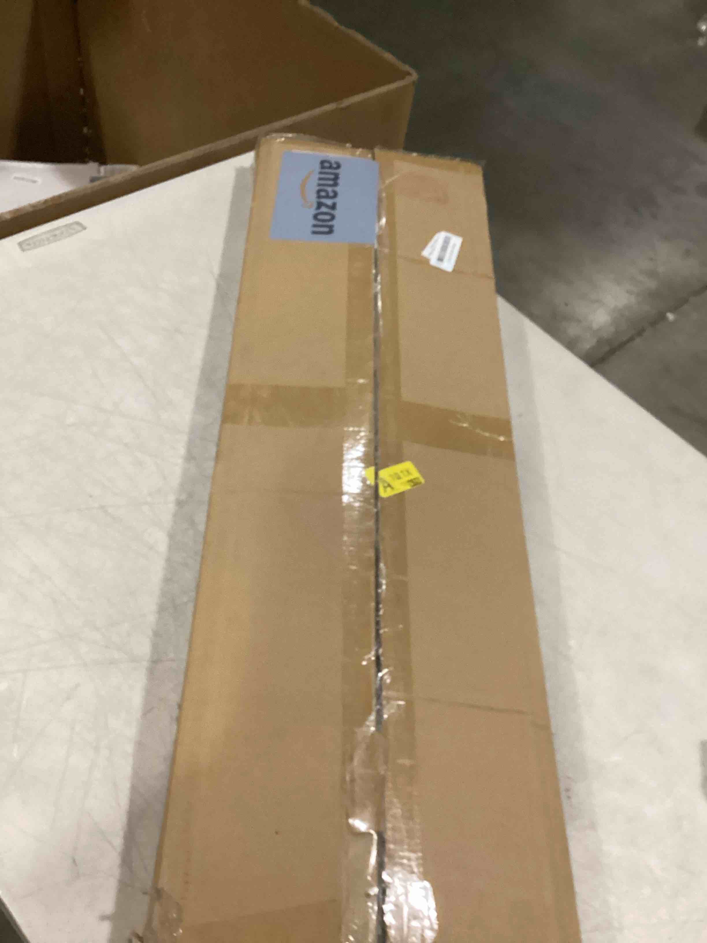 https://s3.amazonaws.com/lotting-images-prod/bidfta/PNK2555122_1746623238316.jpeg