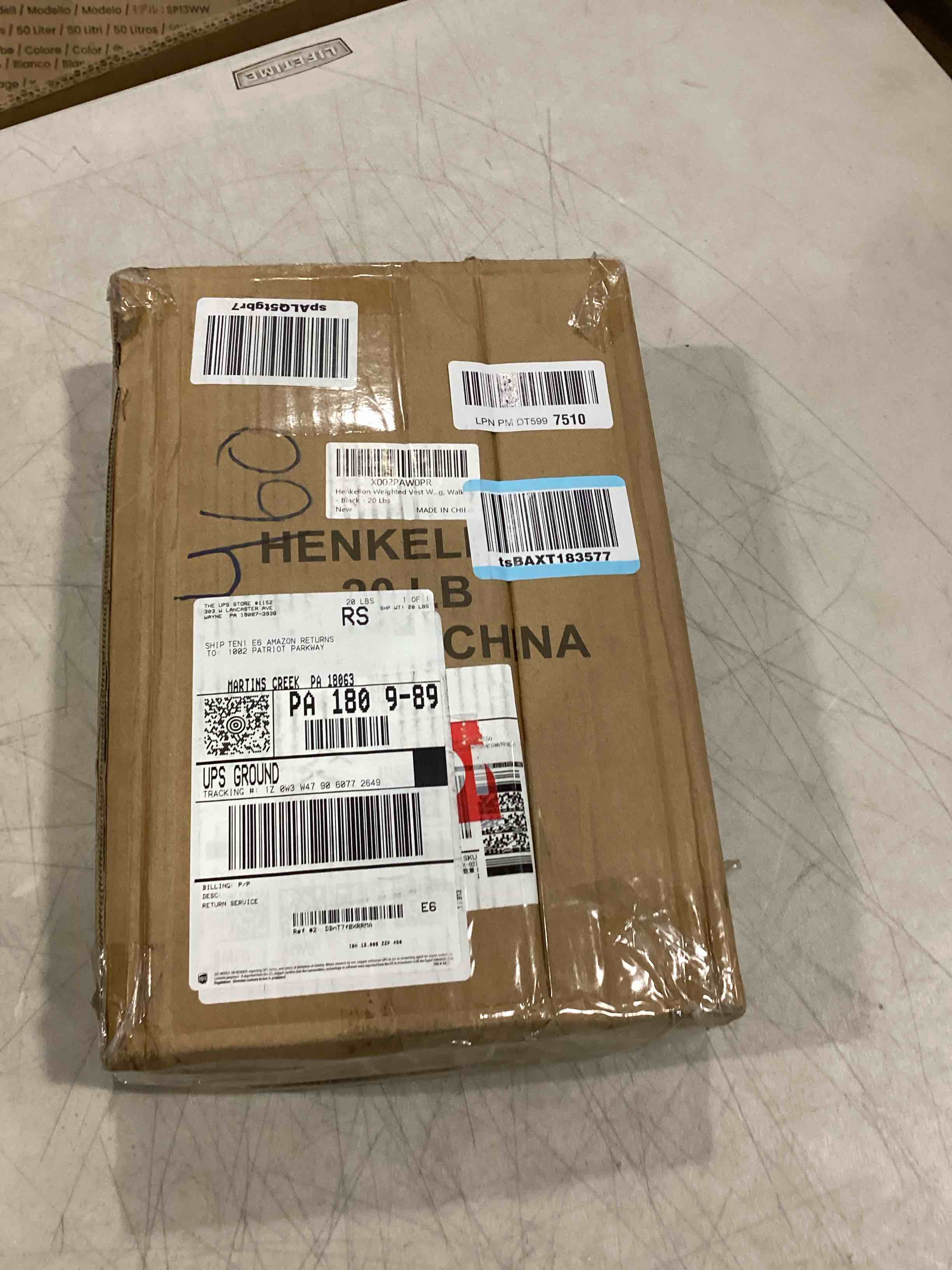 https://s3.amazonaws.com/lotting-images-prod/bidfta/PNK2555759_1747233940012.jpeg