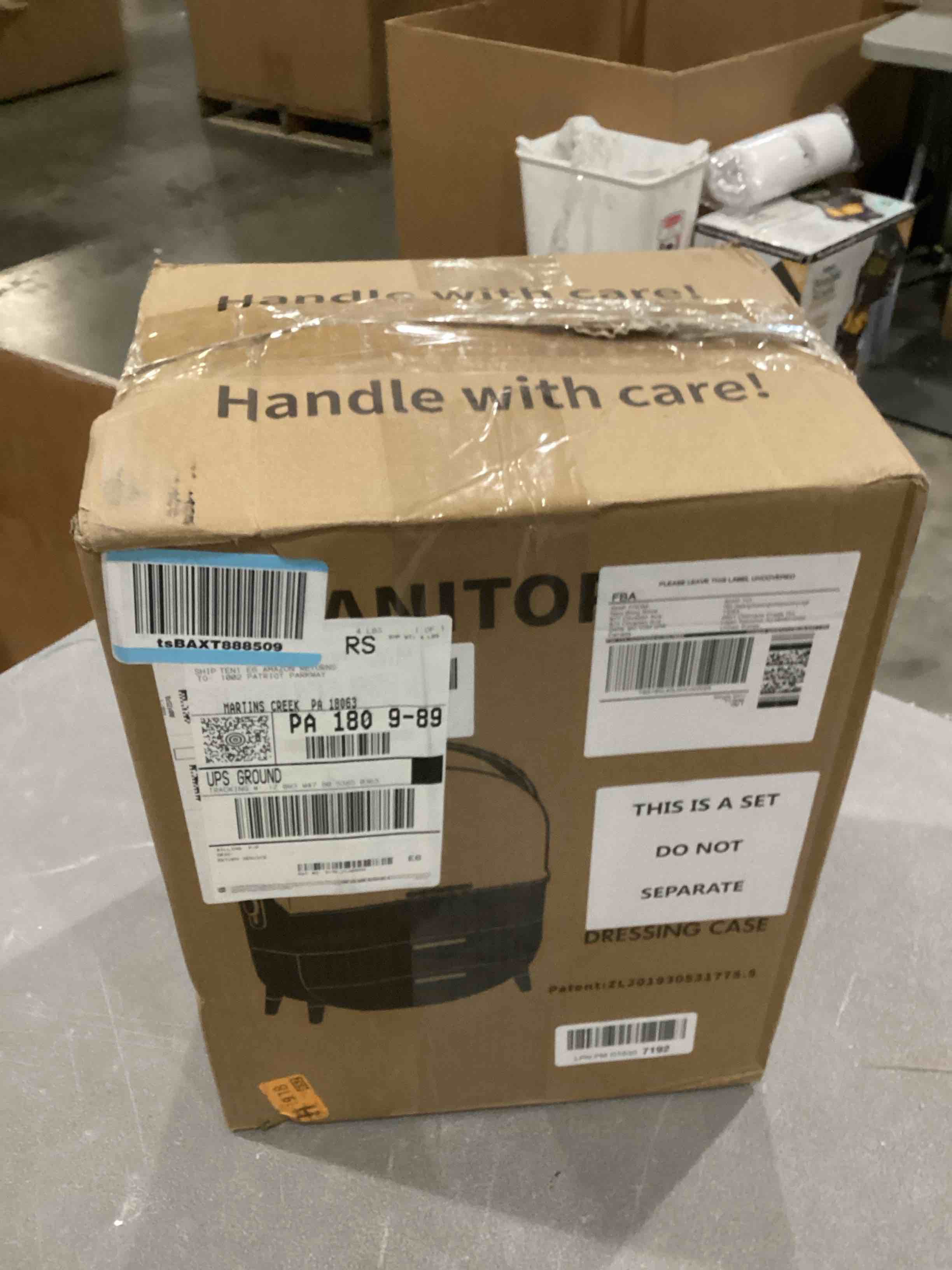 https://s3.amazonaws.com/lotting-images-prod/bidfta/PNK2557154_1745510045823.jpeg