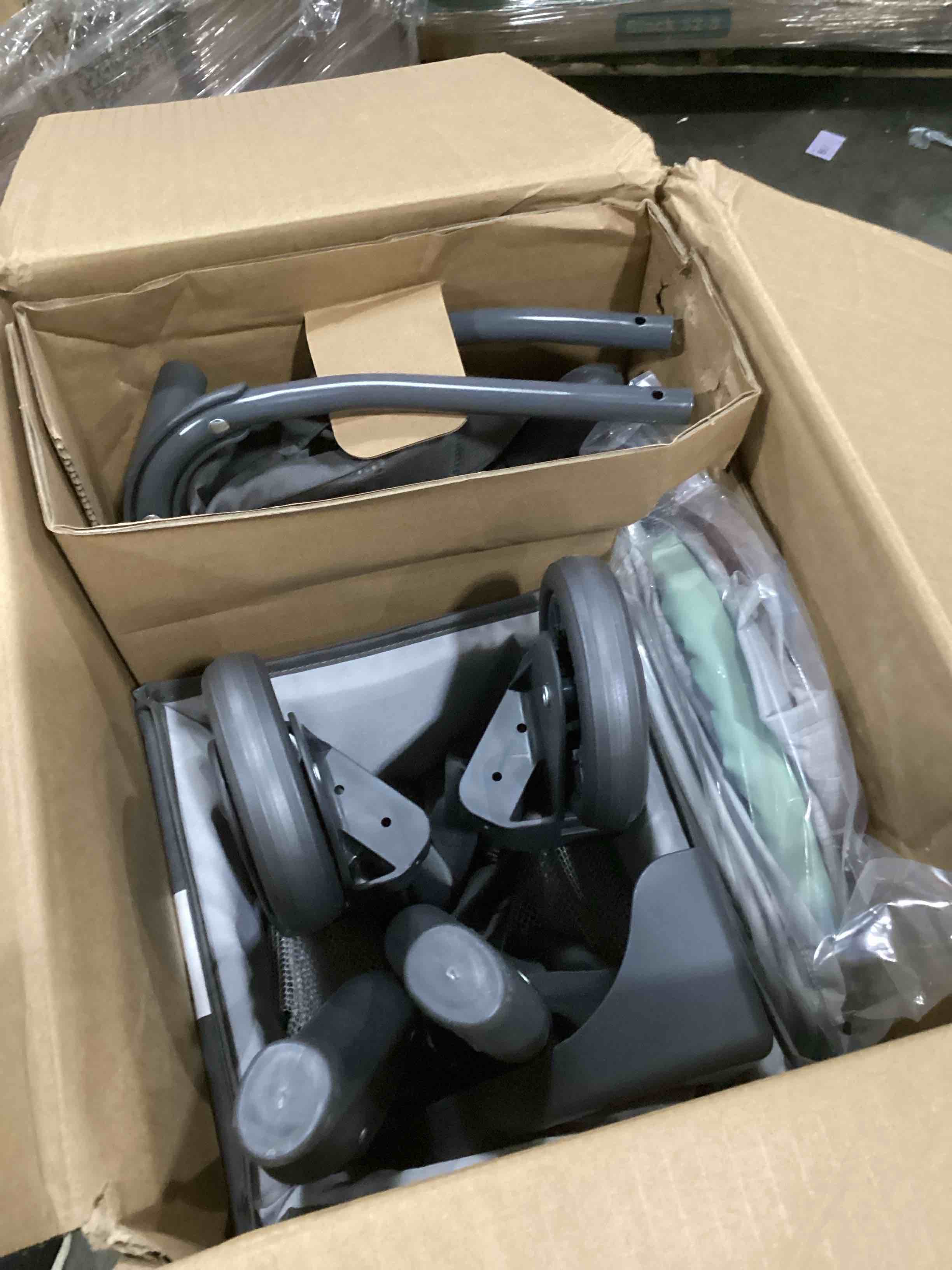 https://s3.amazonaws.com/lotting-images-prod/bidfta/PNK2557163_1745513815055.jpeg