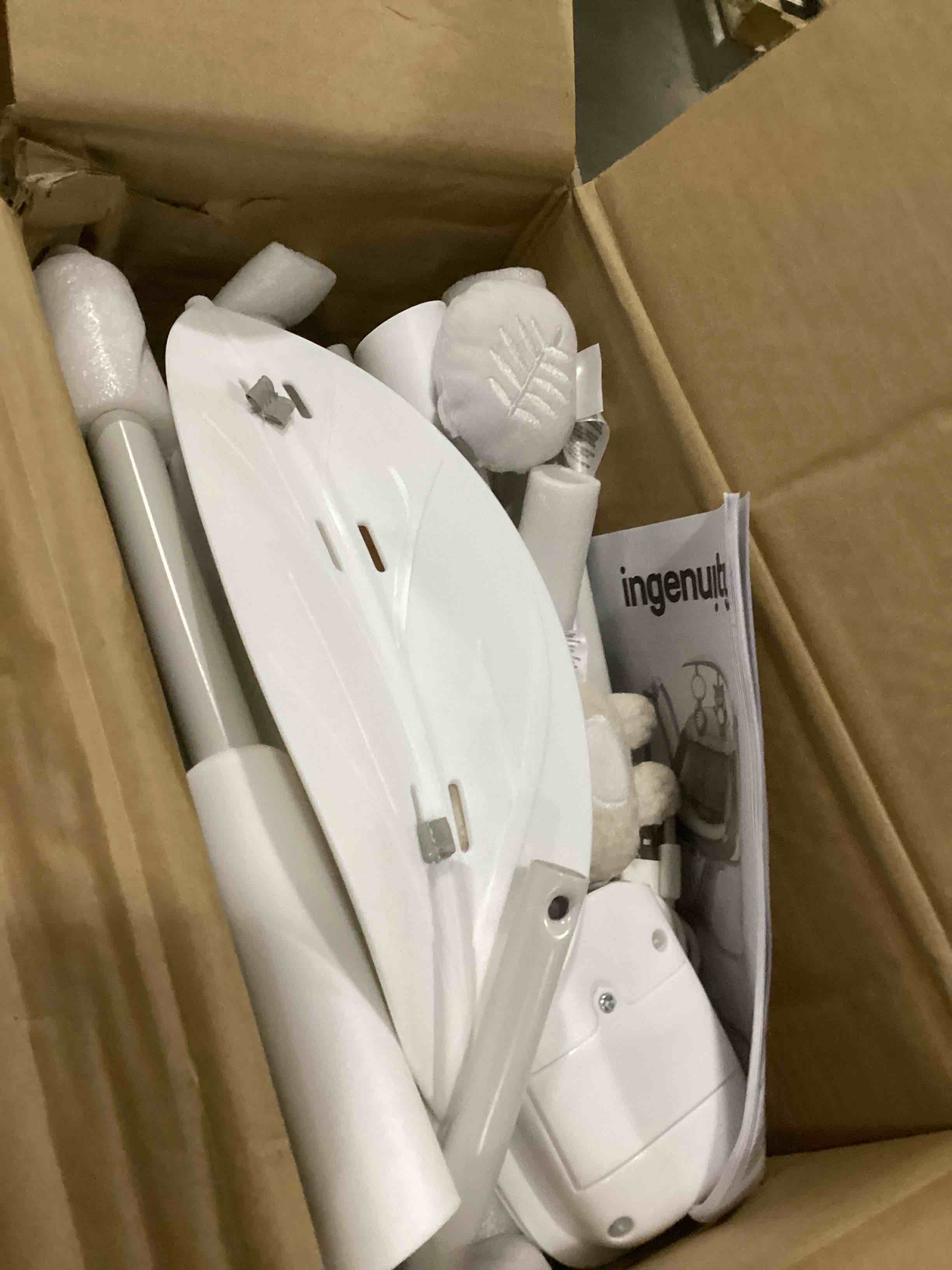 https://s3.amazonaws.com/lotting-images-prod/bidfta/PNK2557343_1745596509976.jpeg