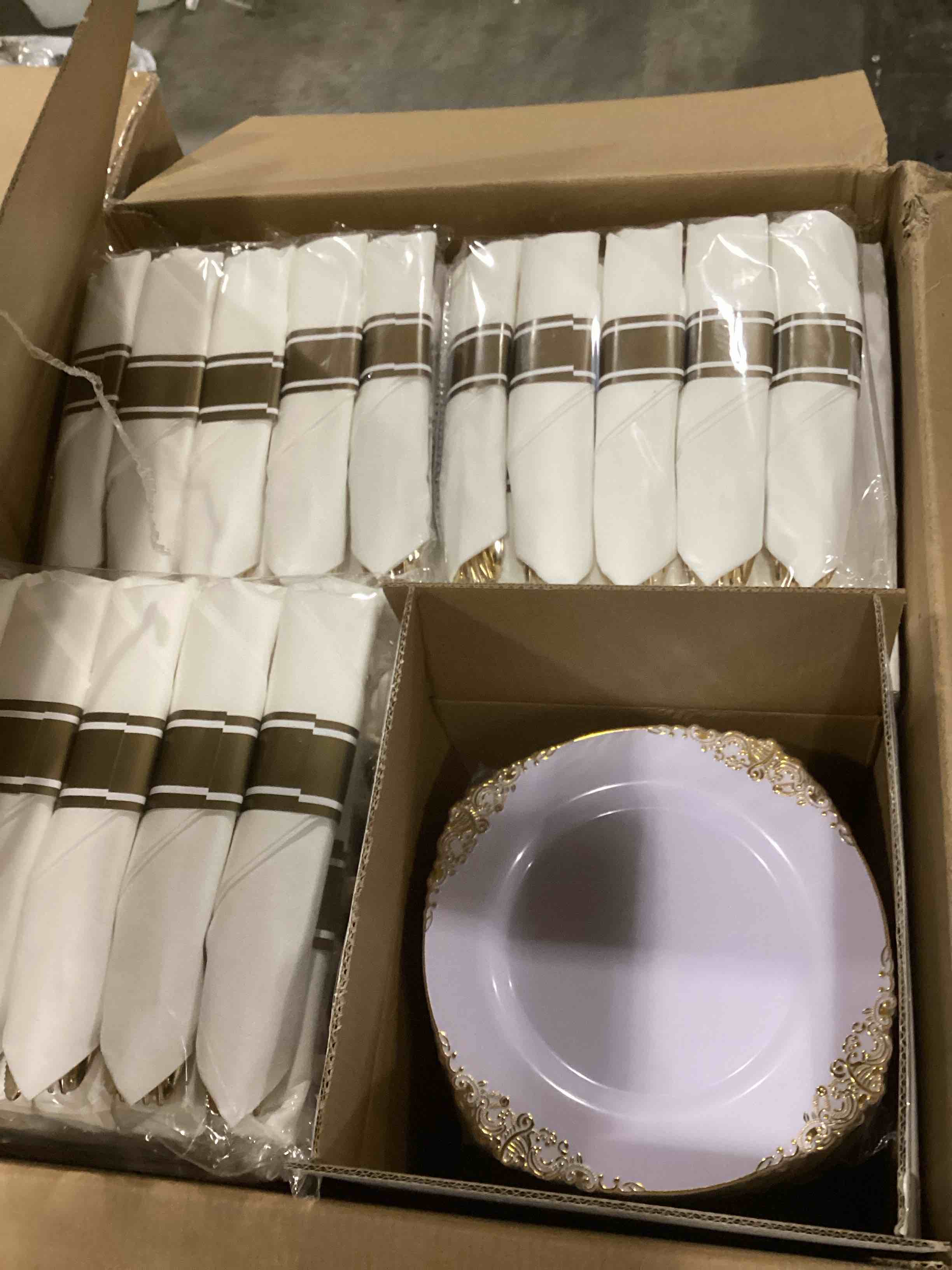 https://s3.amazonaws.com/lotting-images-prod/bidfta/PNK2557344_1745596636380.jpeg