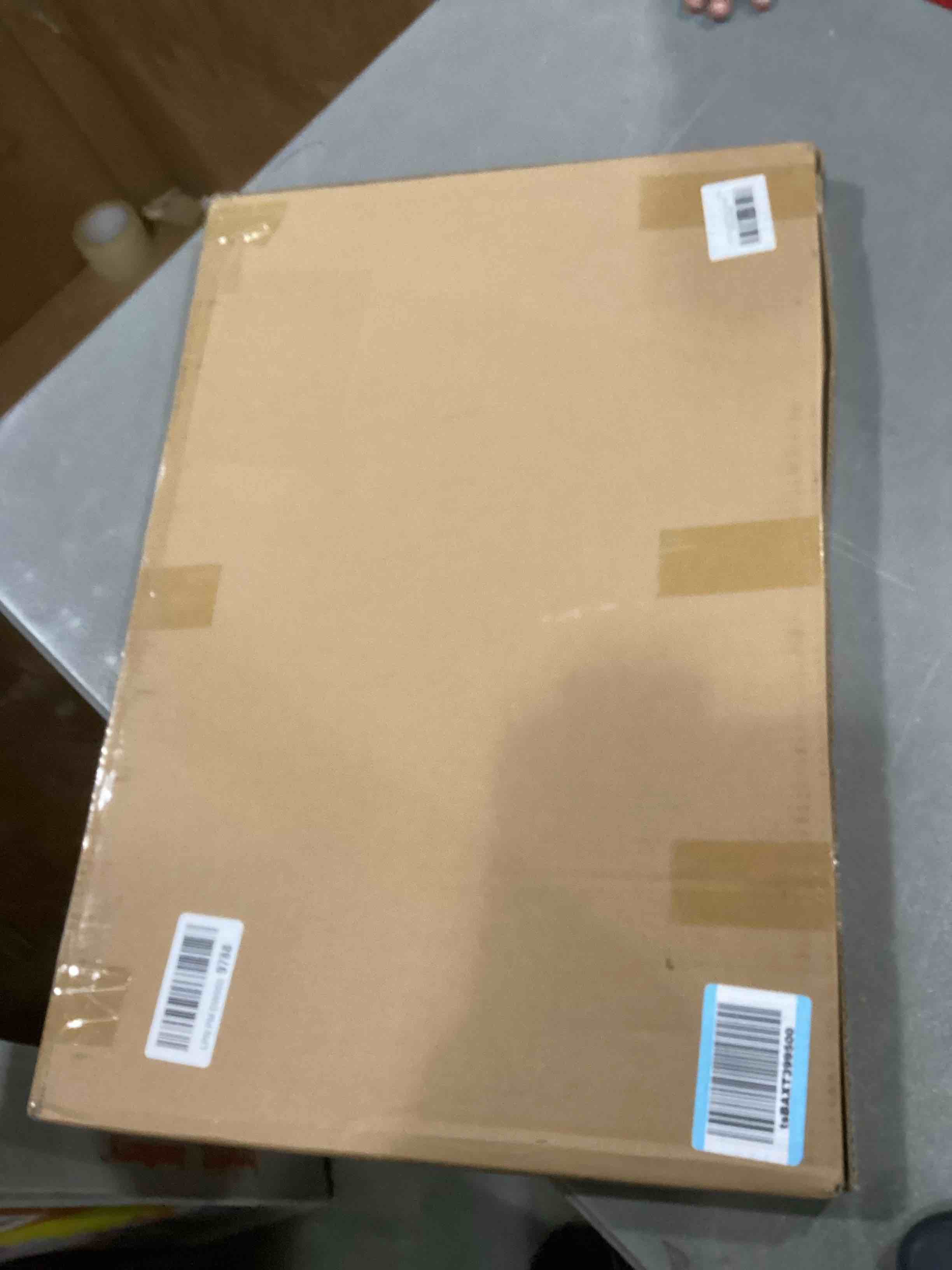 https://s3.amazonaws.com/lotting-images-prod/bidfta/PNK2557429_1745841568260.jpeg
