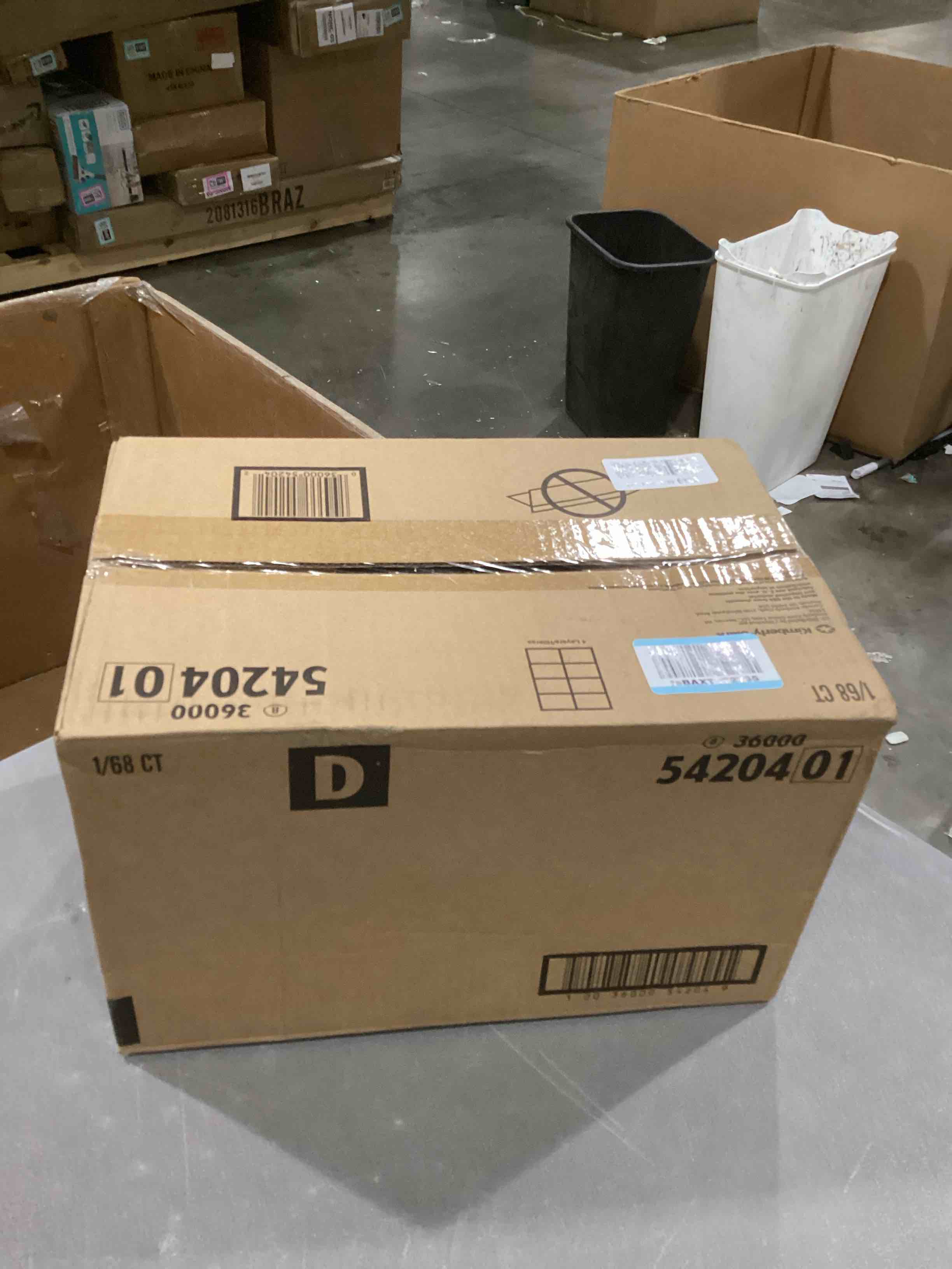 https://s3.amazonaws.com/lotting-images-prod/bidfta/PNK2557882_1746039454237.jpeg