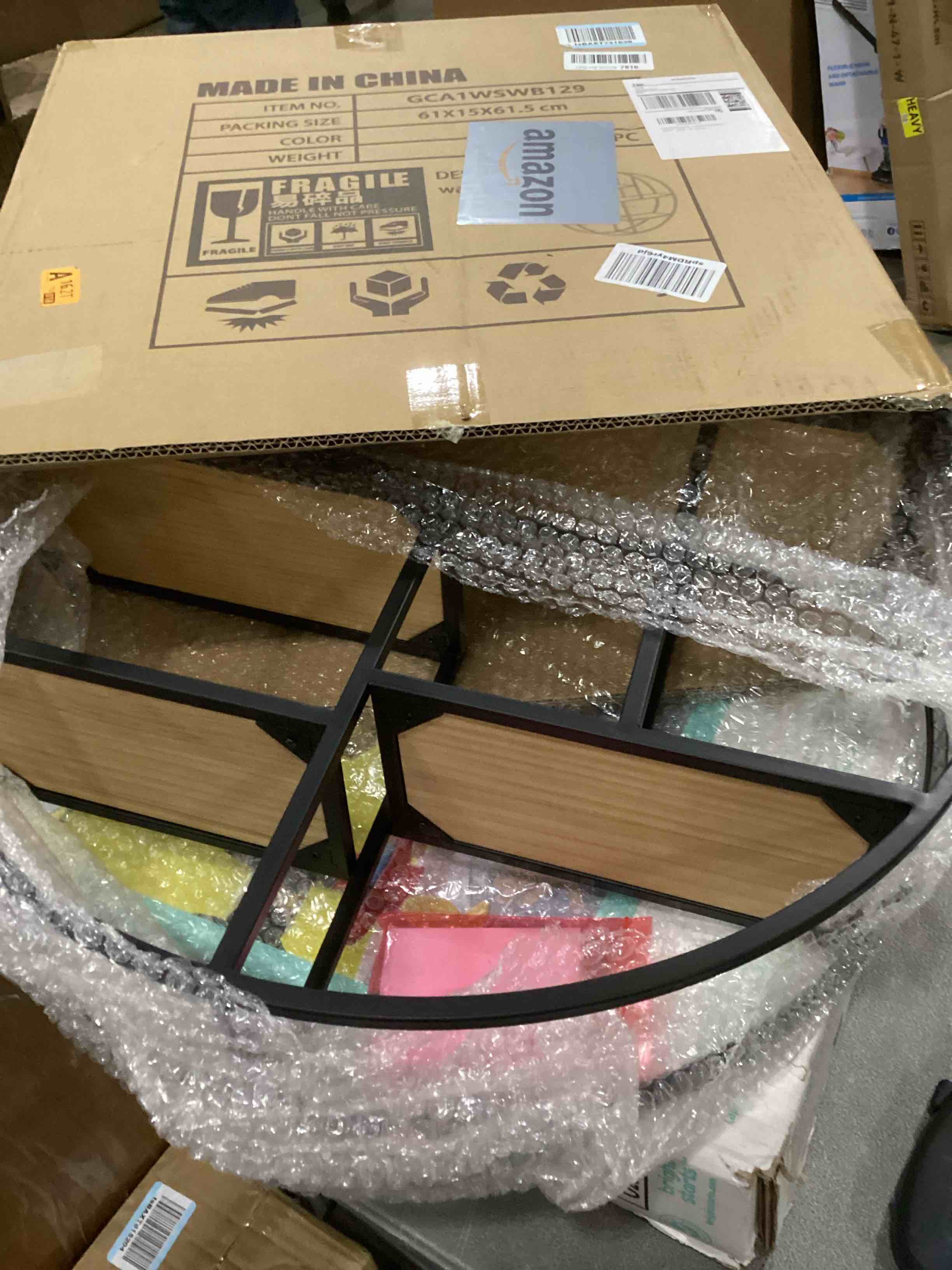 https://s3.amazonaws.com/lotting-images-prod/bidfta/PNK2557902_1746098233732.jpeg
